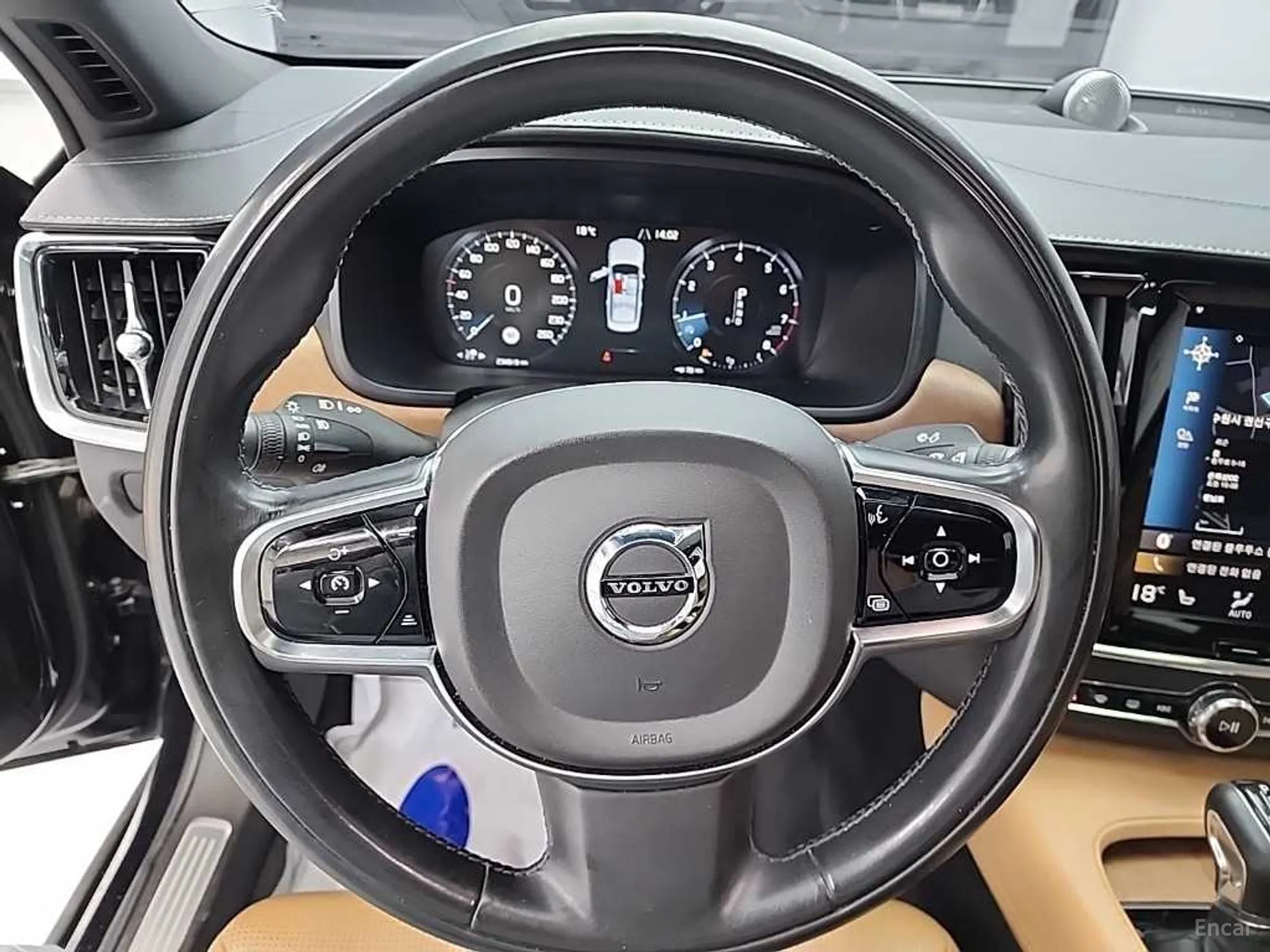 Volvo S90 превью 9