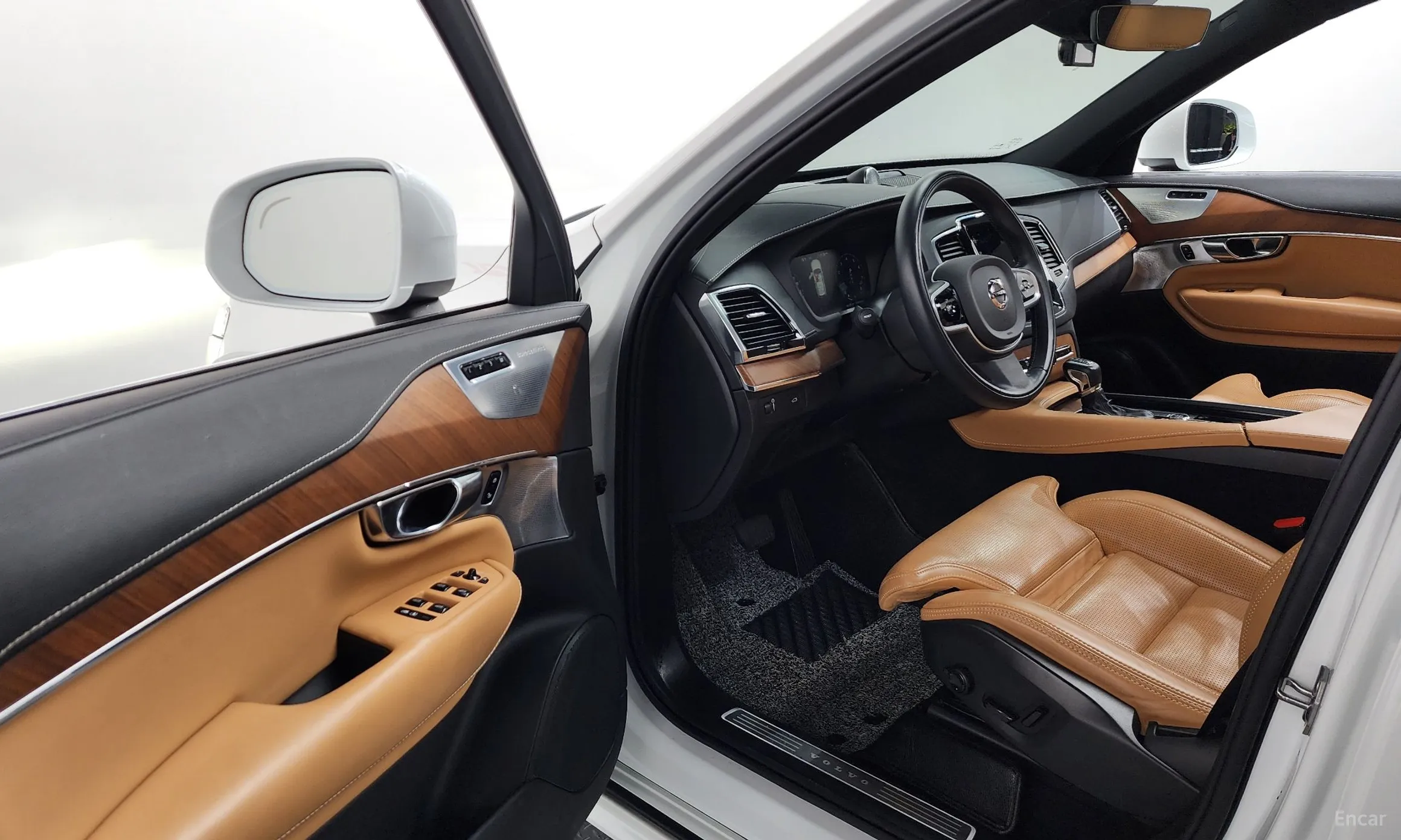 Volvo XC90 Gen 2 превью 10