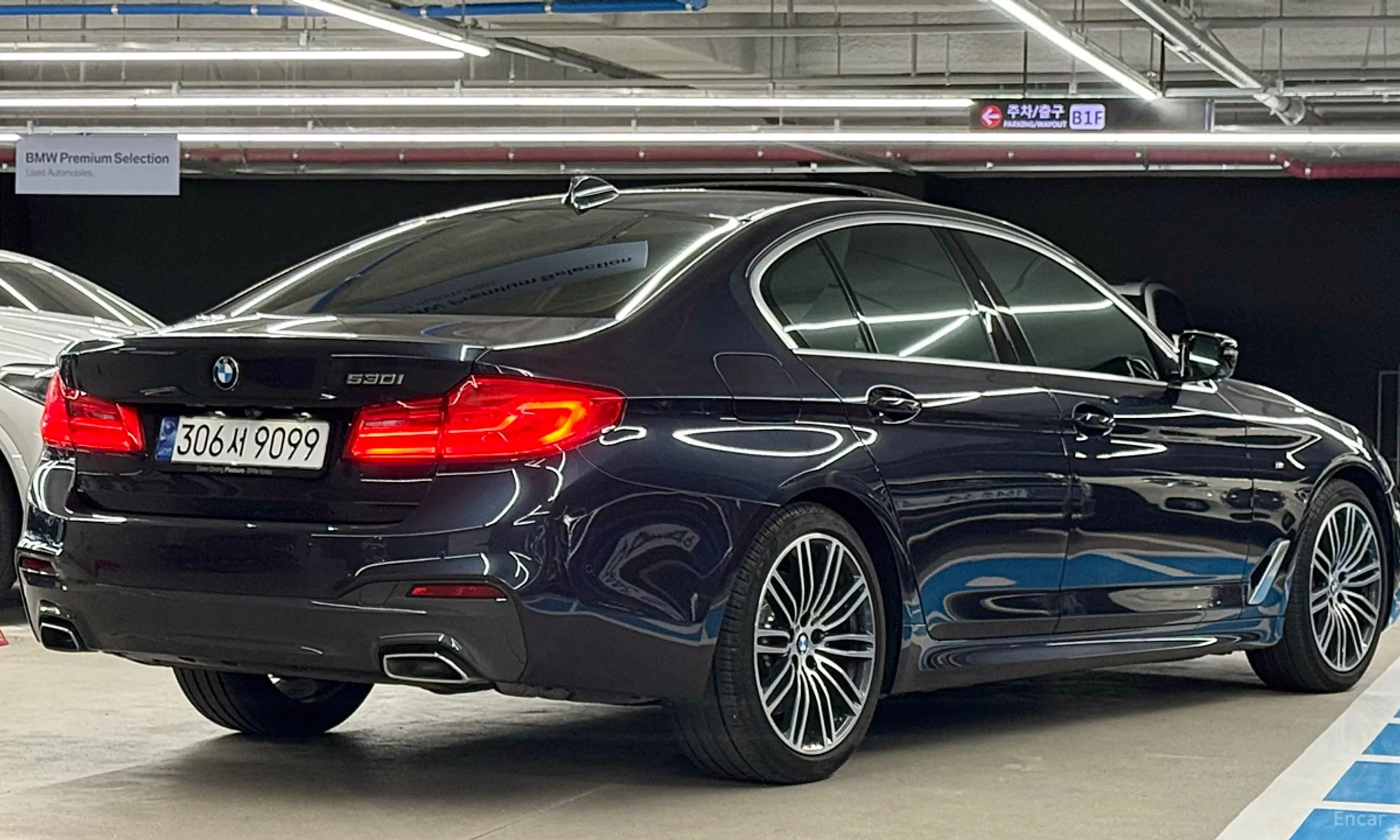 BMW 5 Series (G30) превью 2