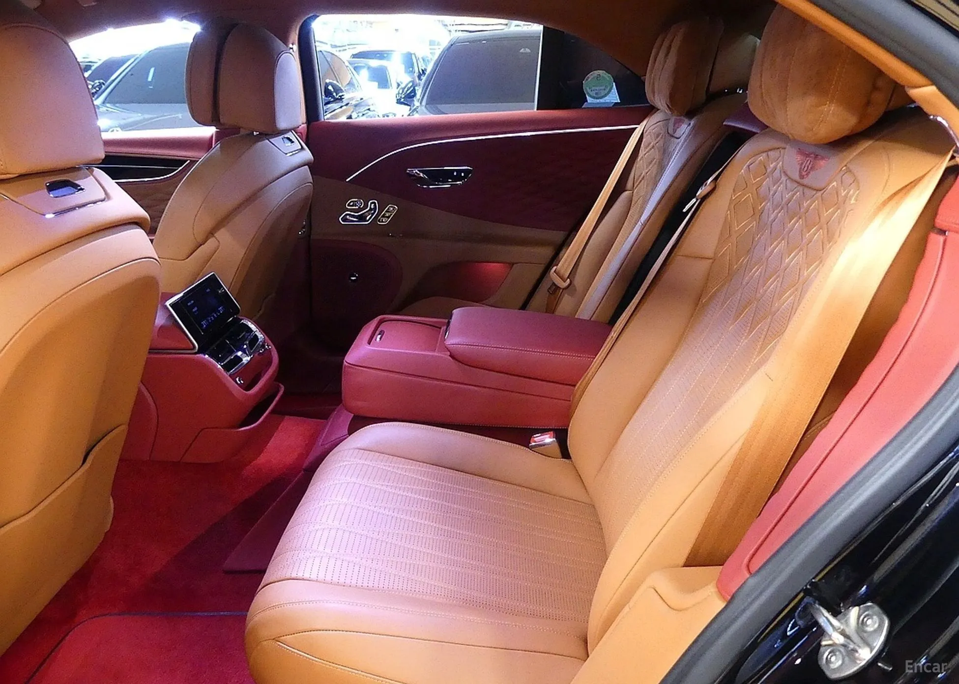 Bentley Flying Spur 3rd Generation превью 18