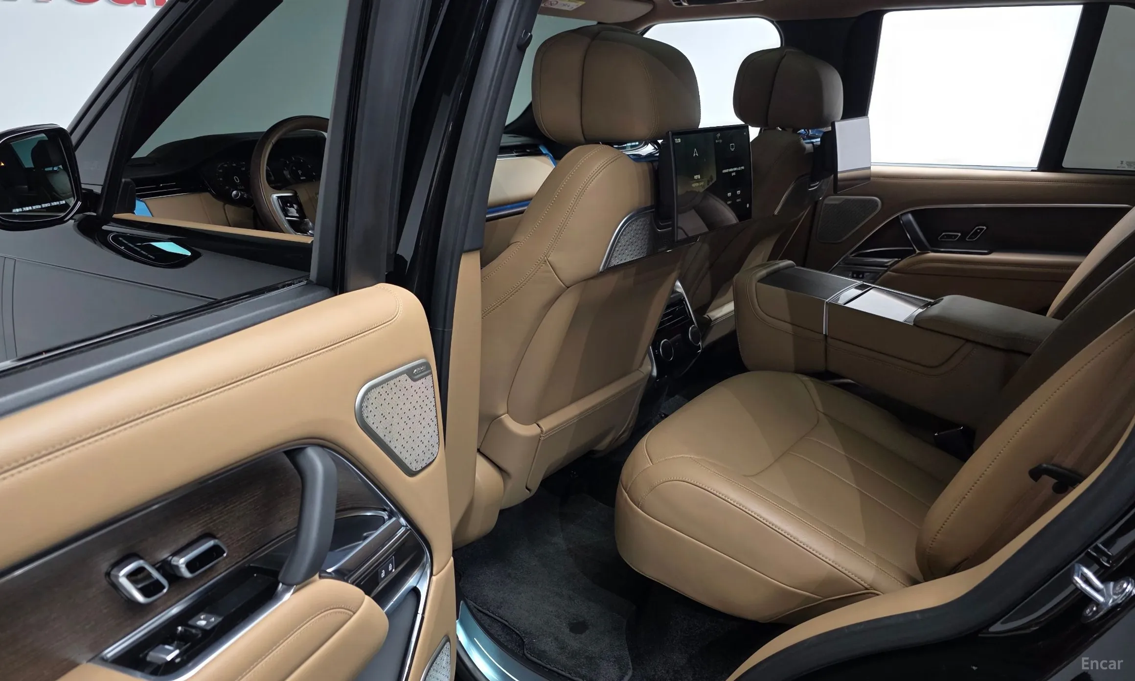 Land Rover Range Rover 5th Generation превью 11
