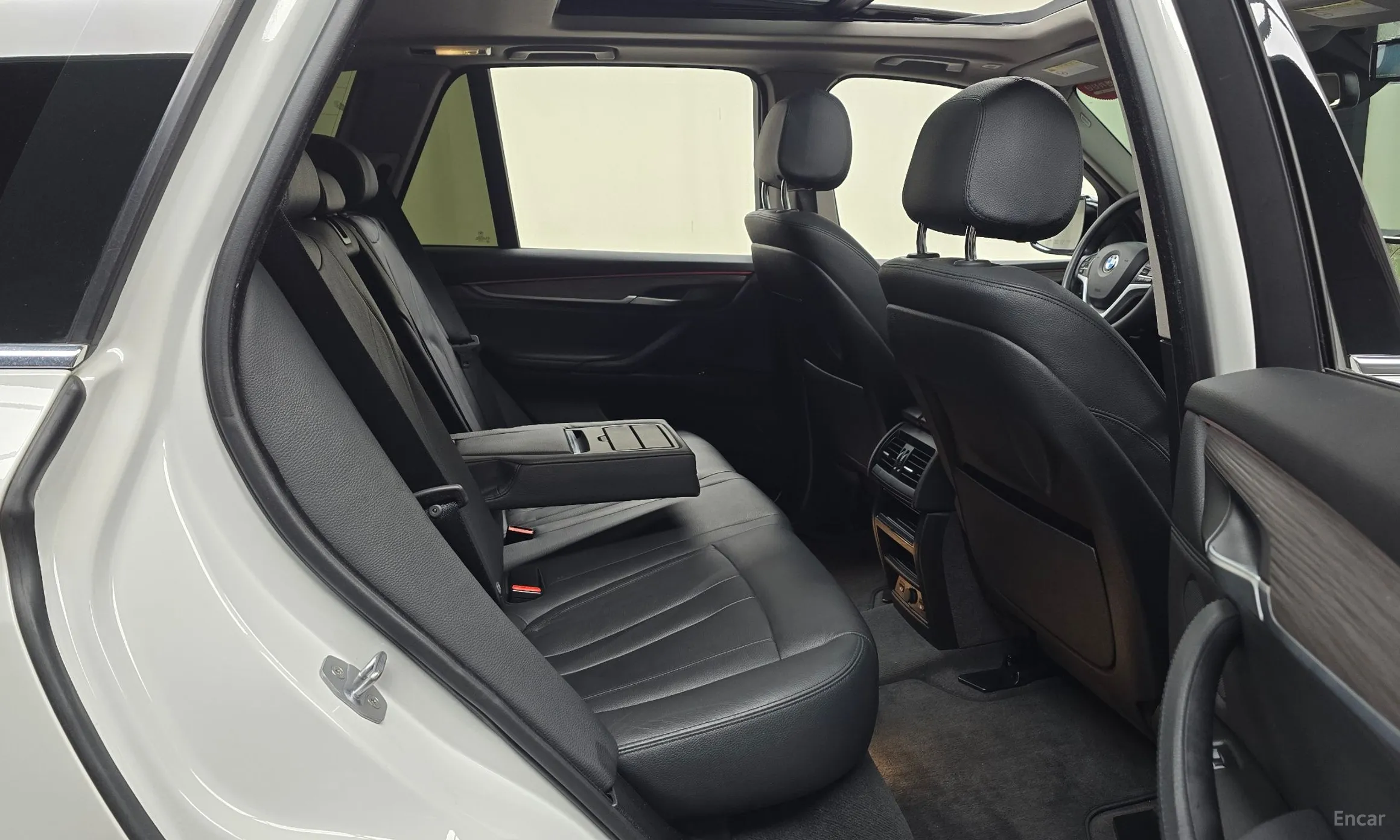 BMW X5 (F15) превью 12