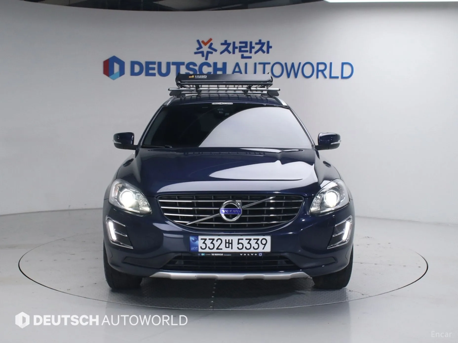 Volvo XC60 превью 3