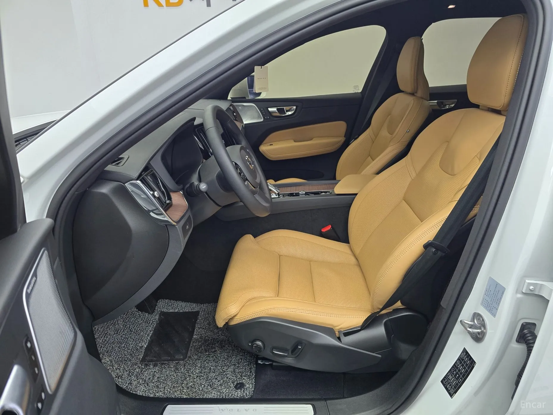 Volvo XC60 Gen 2 превью 6