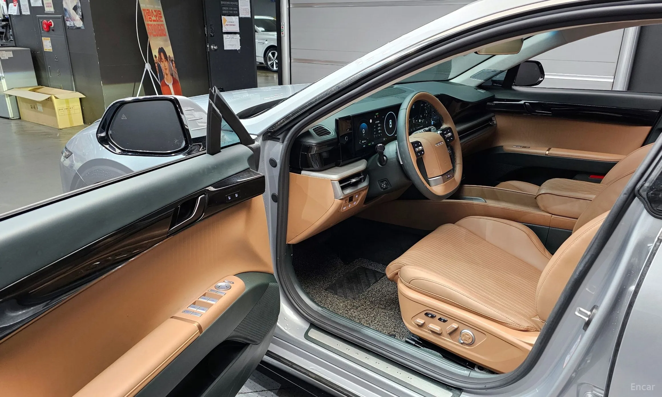 Hyundai Grandeur Hybrid (GN7) превью 10