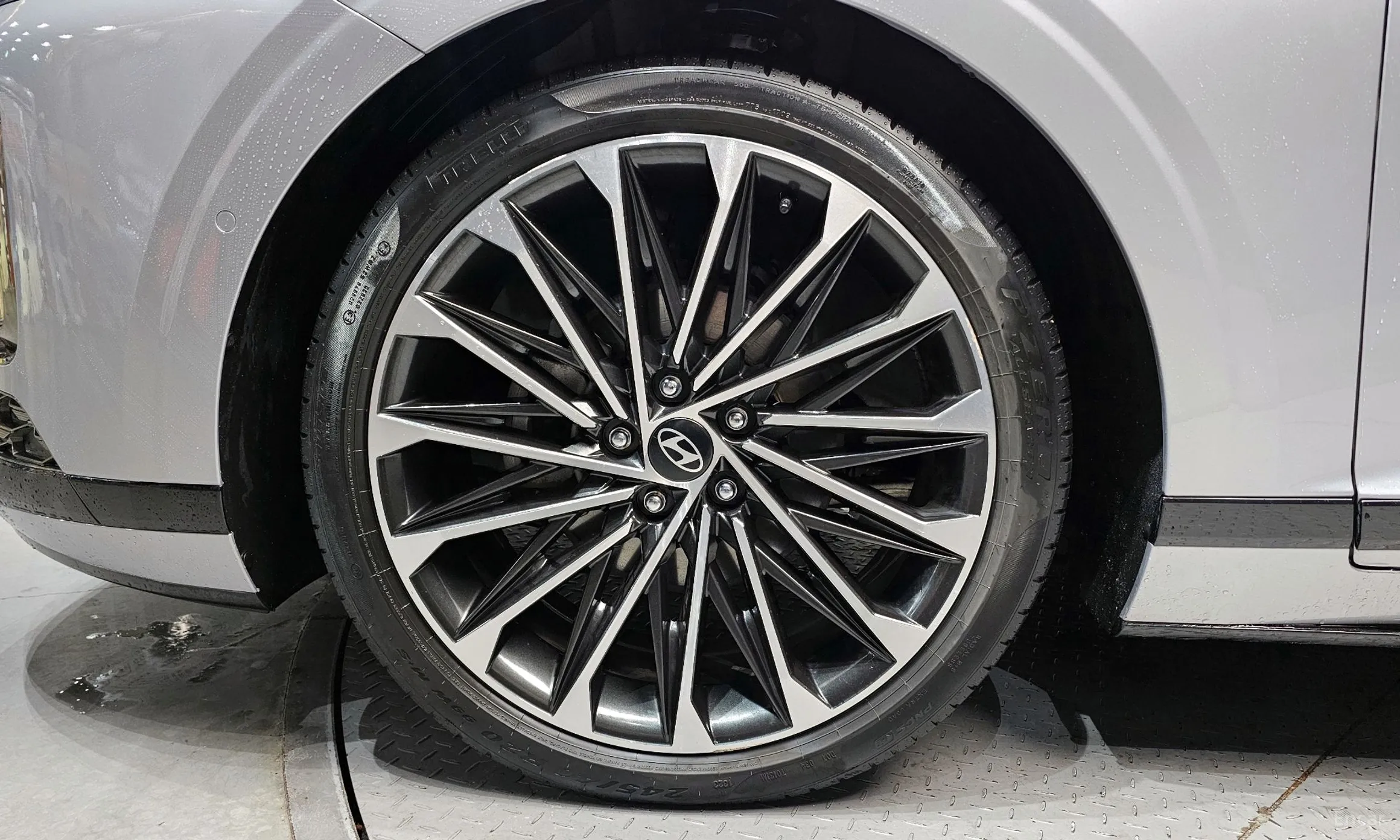 Hyundai Grandeur Hybrid (GN7) превью 5