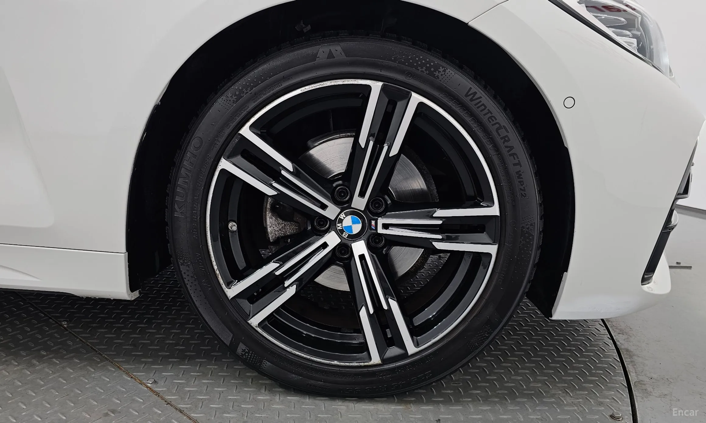 BMW Series 4 (G22) превью 5