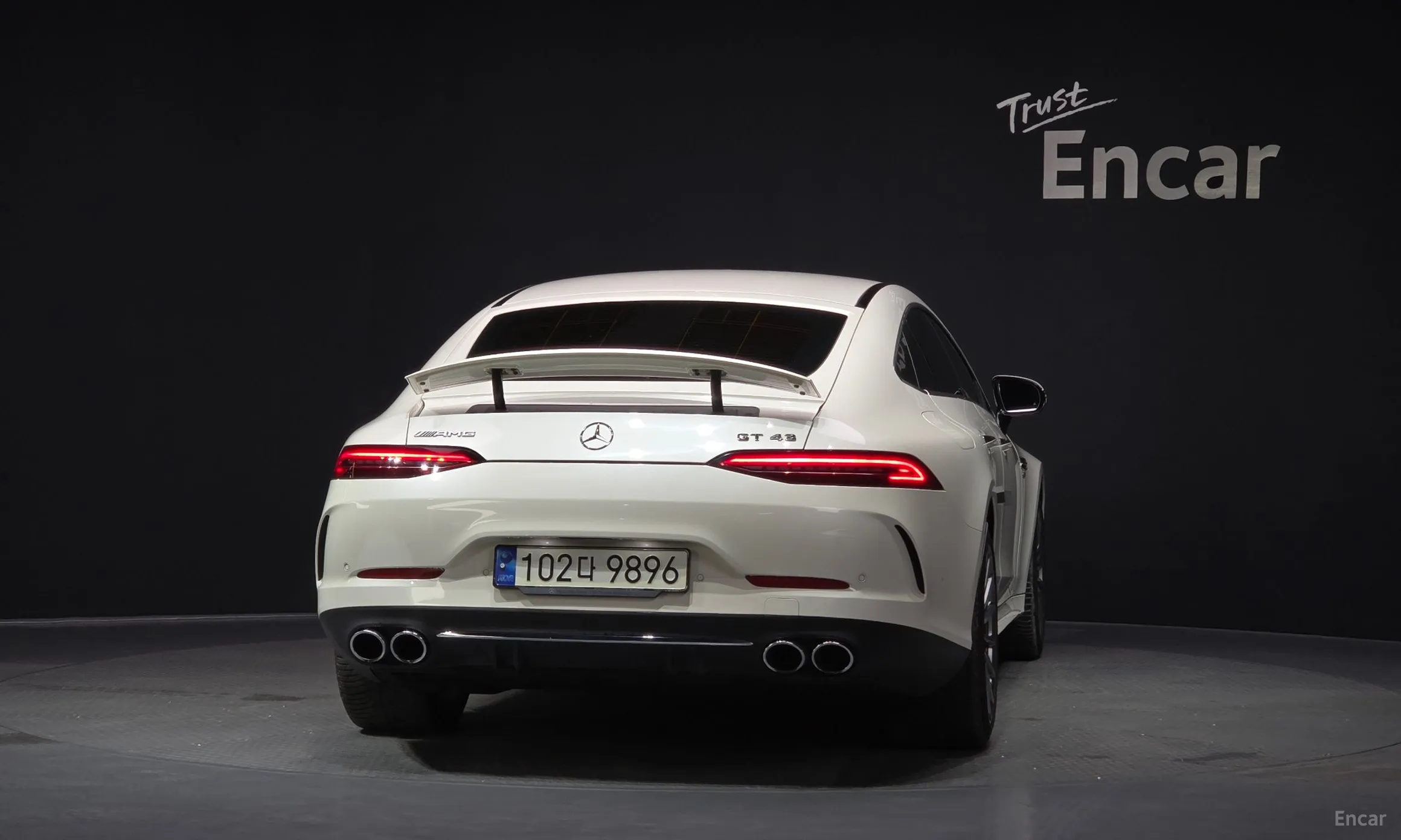 Mercedes Benz AMG GT превью 4
