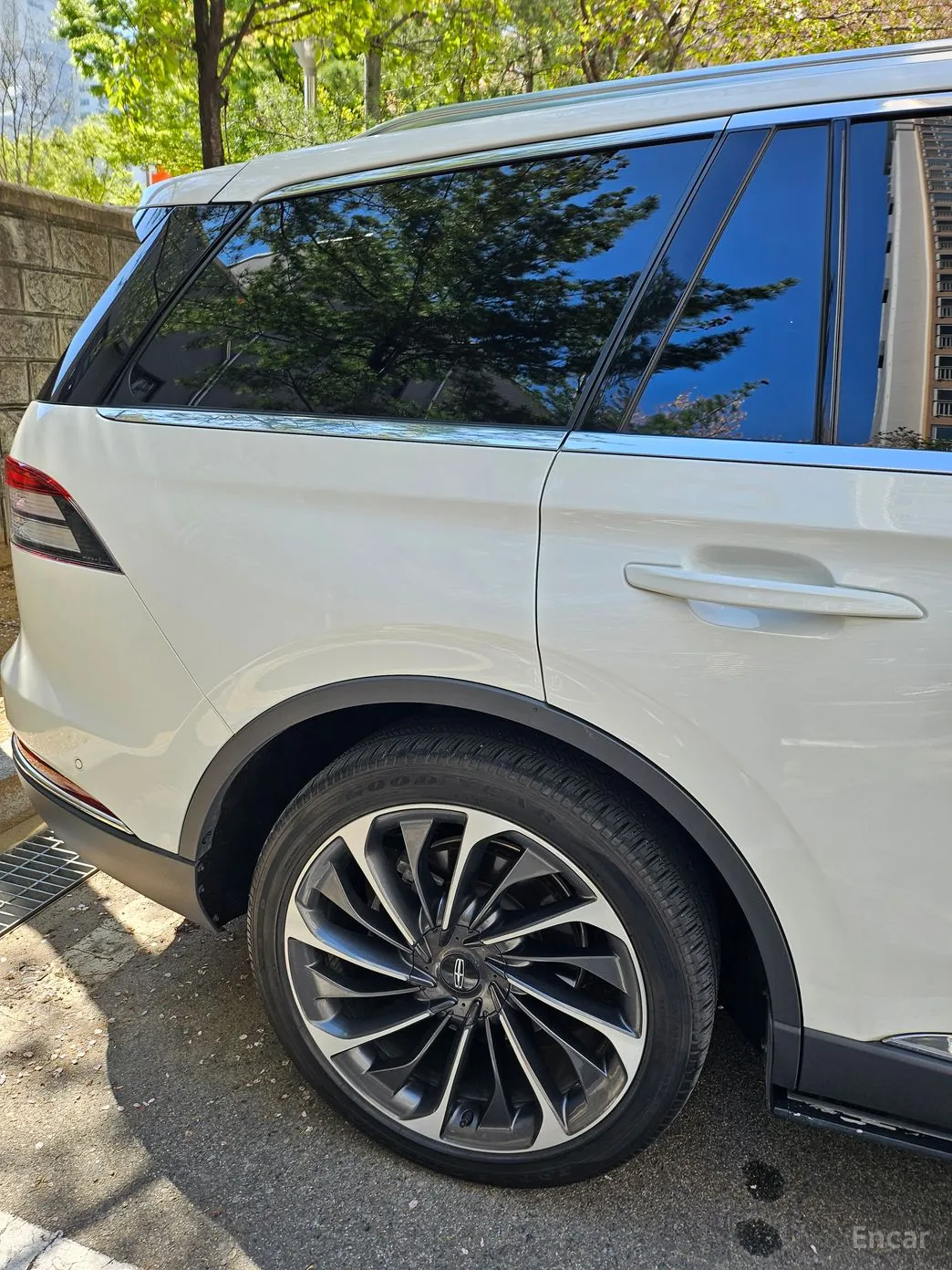 Lincoln Aviator 2nd Generation превью 5