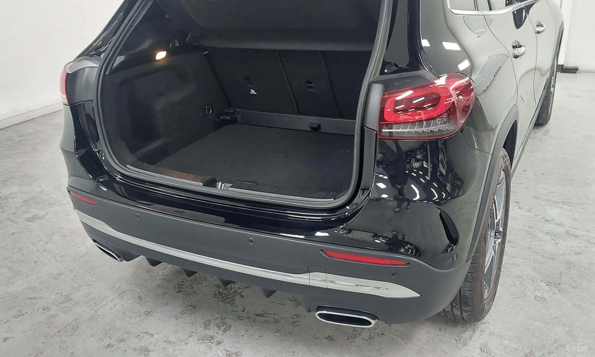 Mercedes Benz GLA-Class H247 превью 11