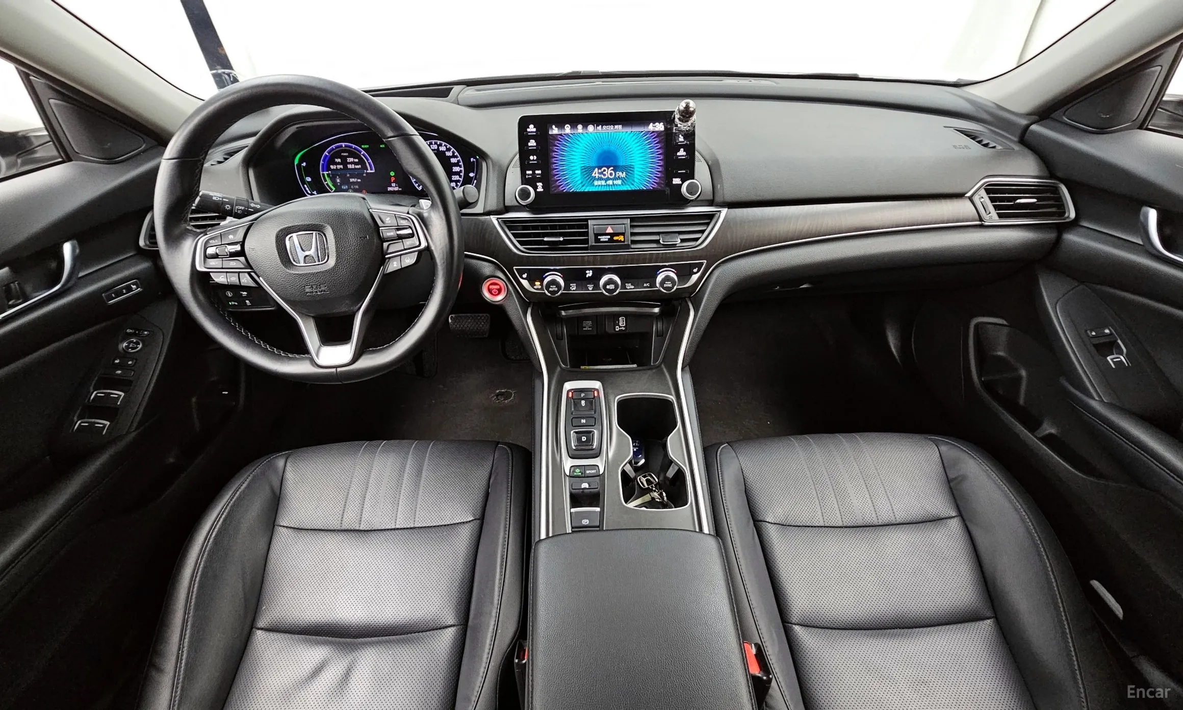 Honda Accord 10th Generation превью 7