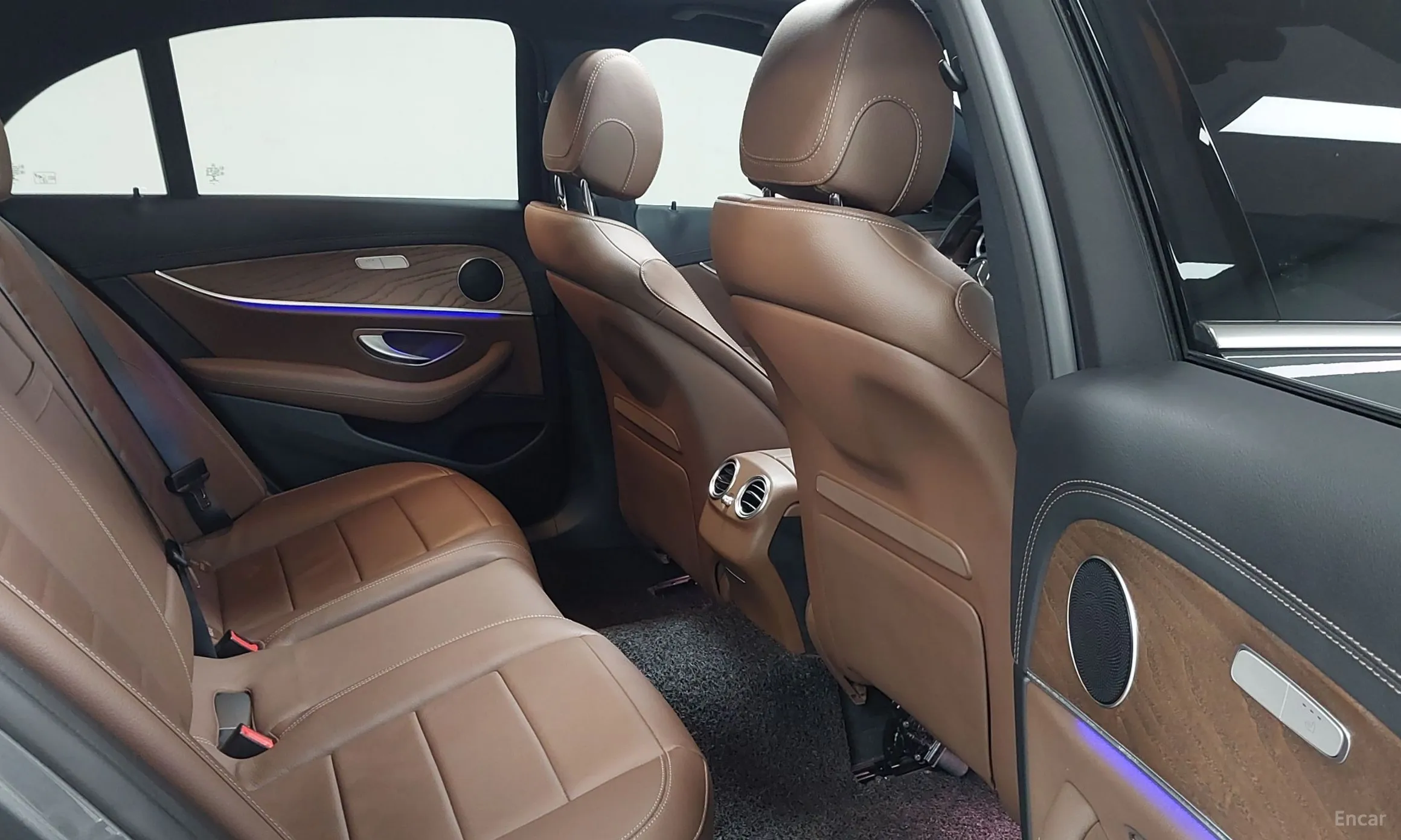 Mercedes Benz E-Class W213 превью 10