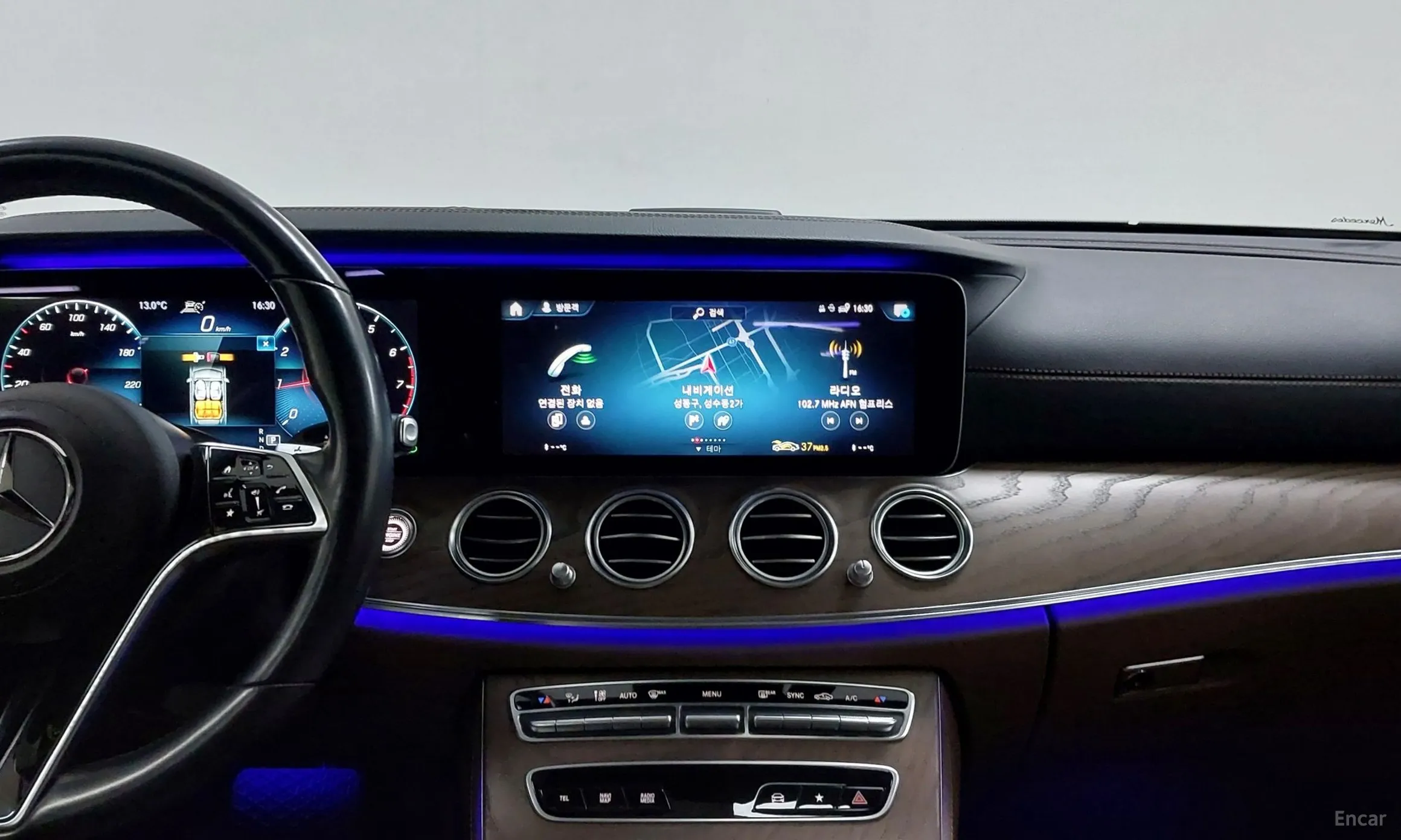 Mercedes Benz E-Class W213 превью 16