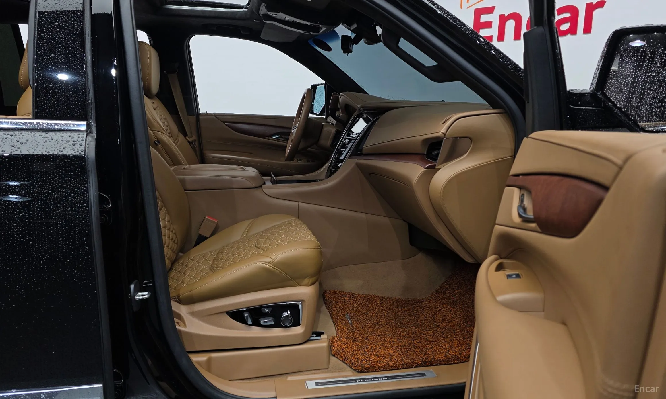 Cadillac Escalade превью 11