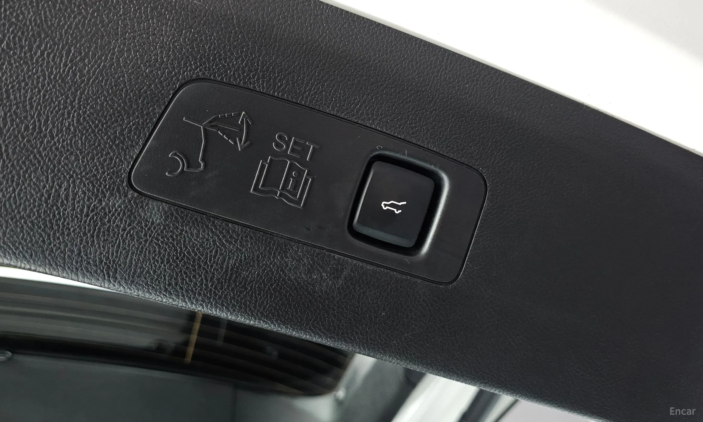 Lincoln Corsair превью 19