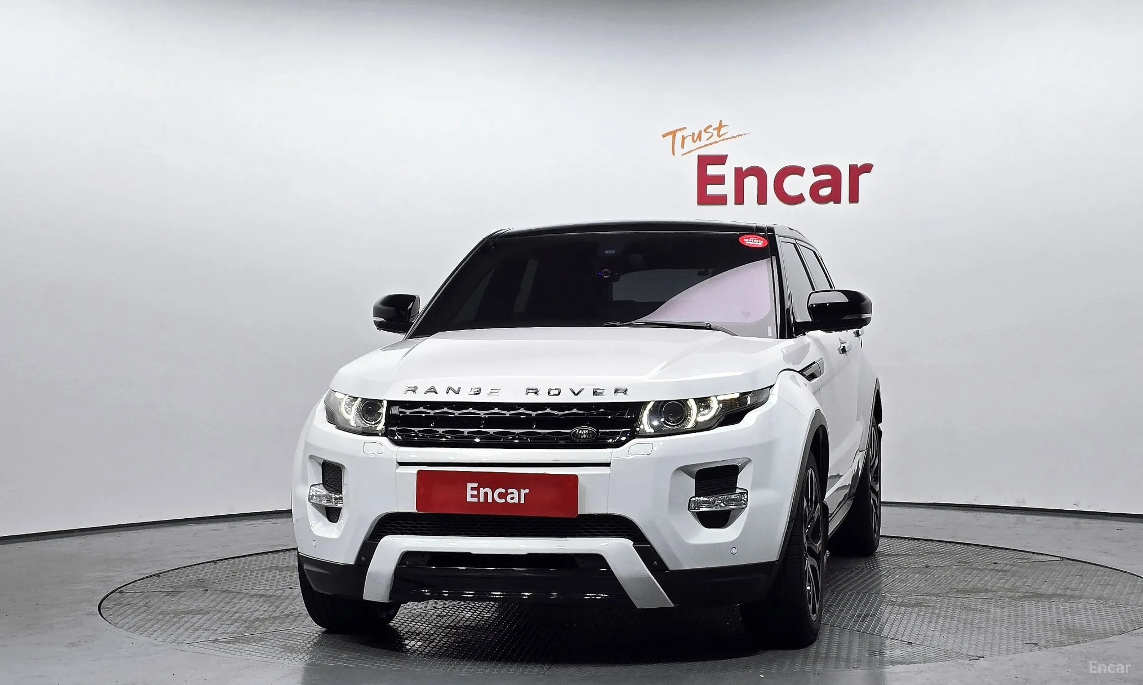Land Rover Range Rover Evoque превью 3