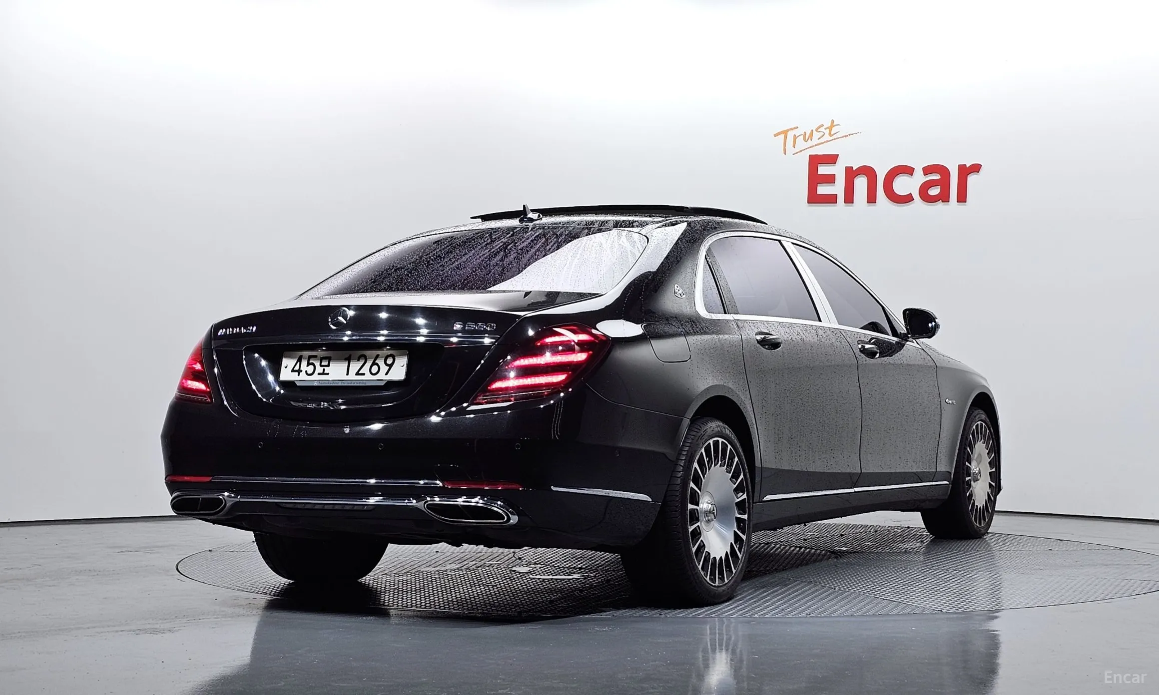 Mercedes Benz S-Class W222