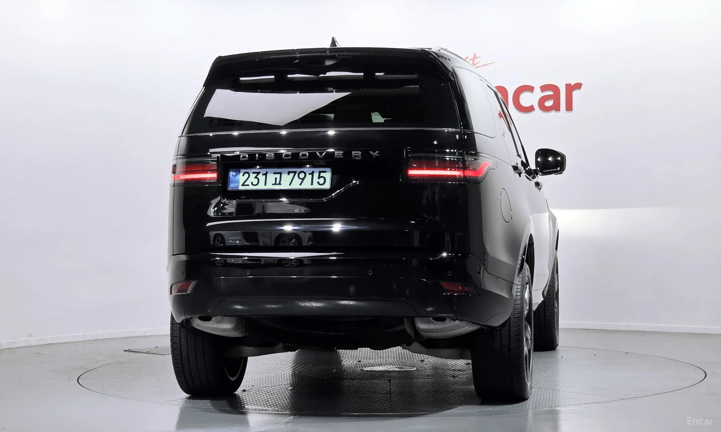 Land Rover Discovery 5 превью 4