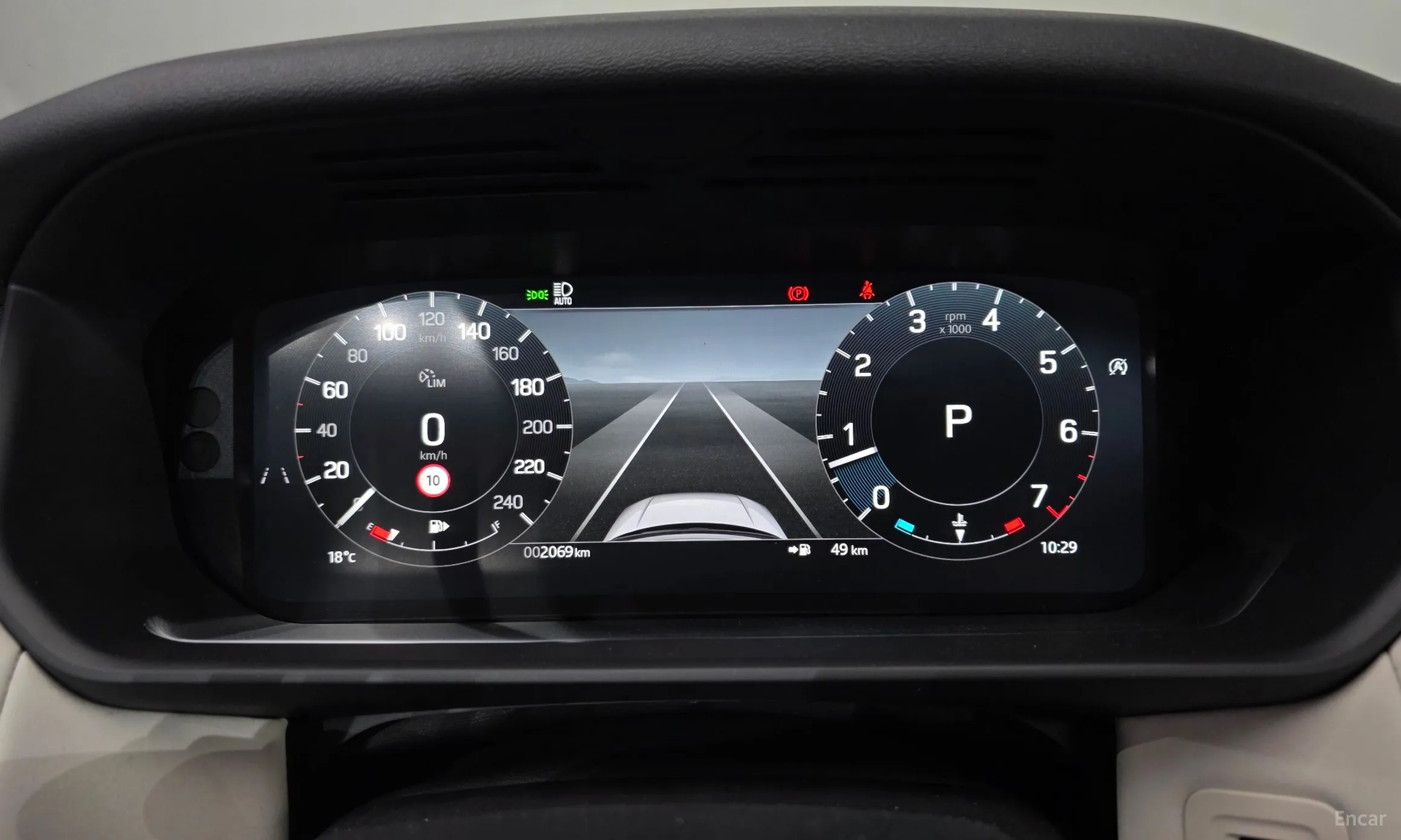 Land Rover Discovery 5 превью 8