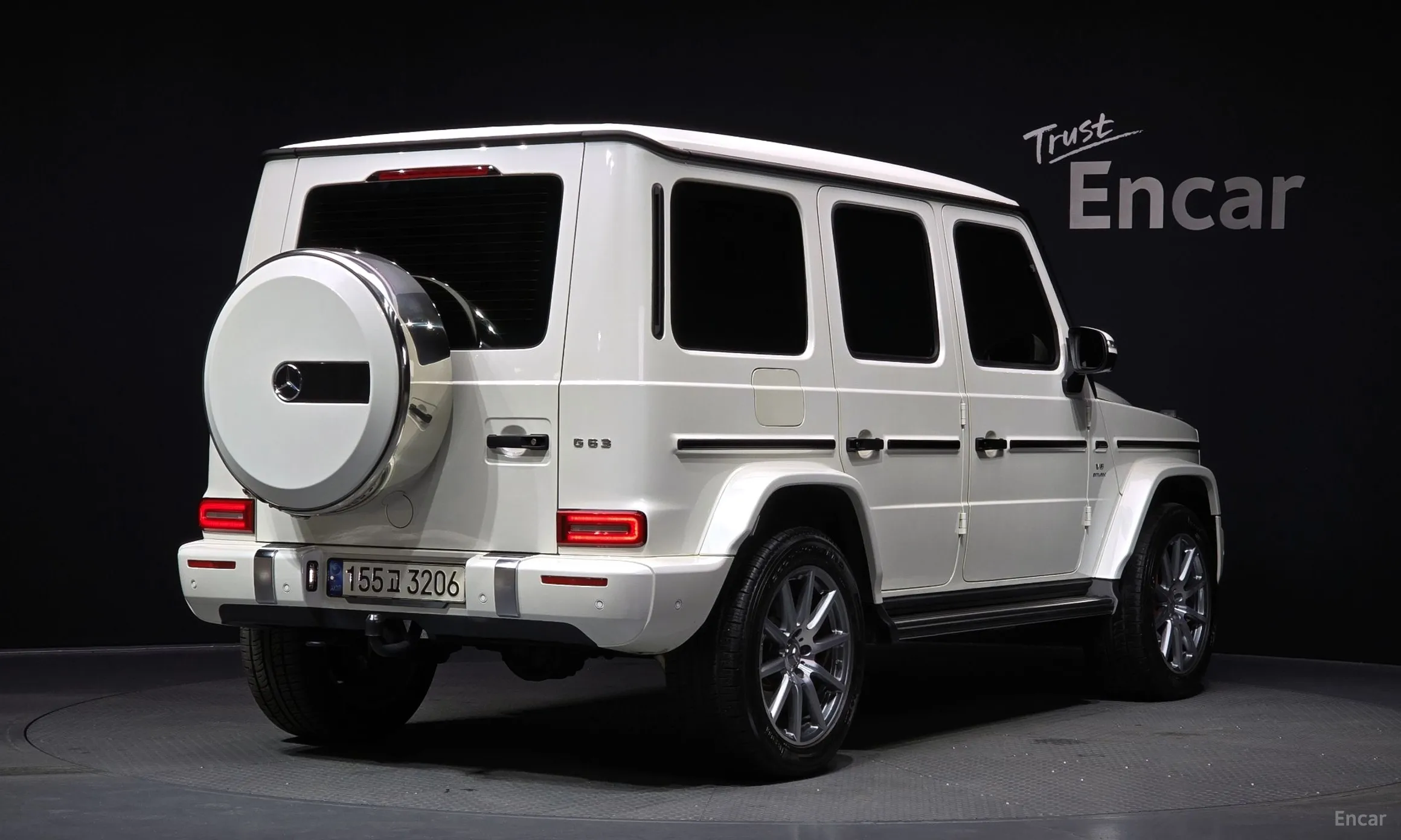Mercedes Benz G-Class W463b