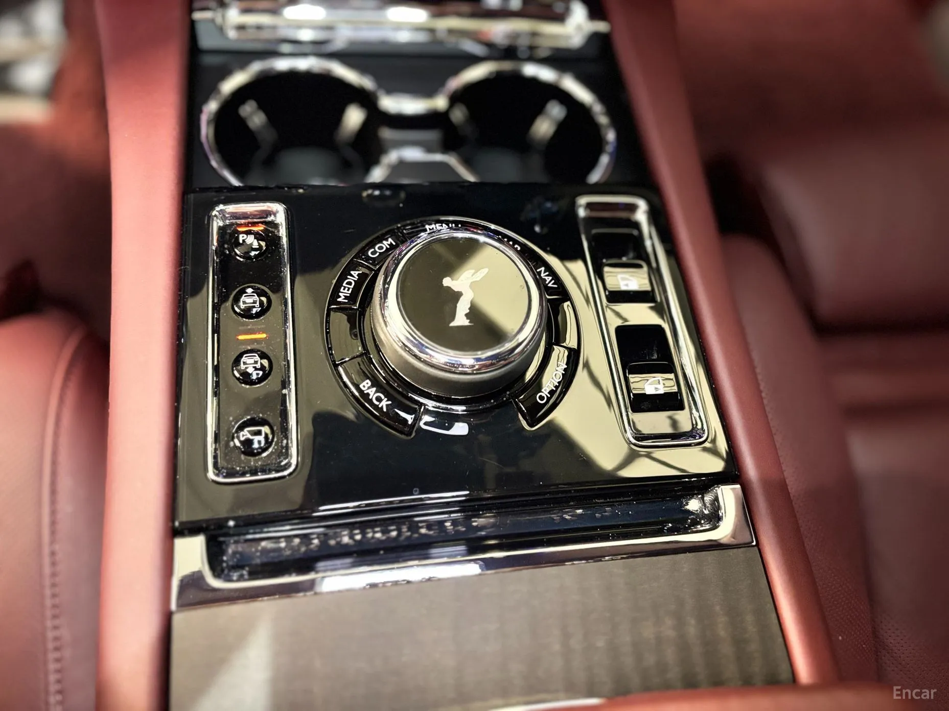 Rolls-Royce Ghost 2nd Generation превью 12