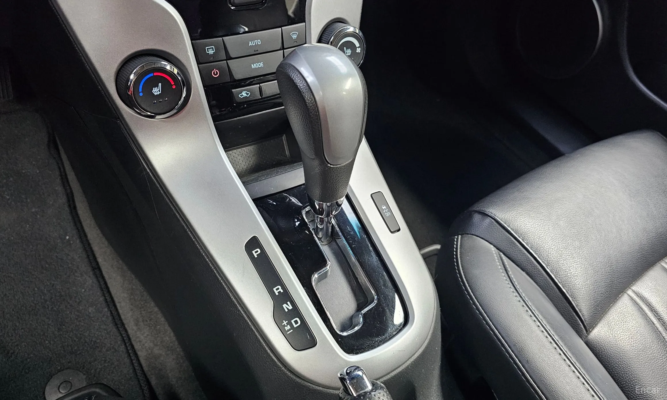 Chevrolet (GM Daewoo) Cruze превью 9