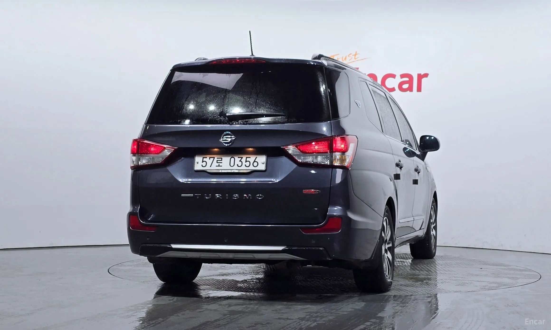 KG Mobility (SsangYong) Korando Turismo превью 4