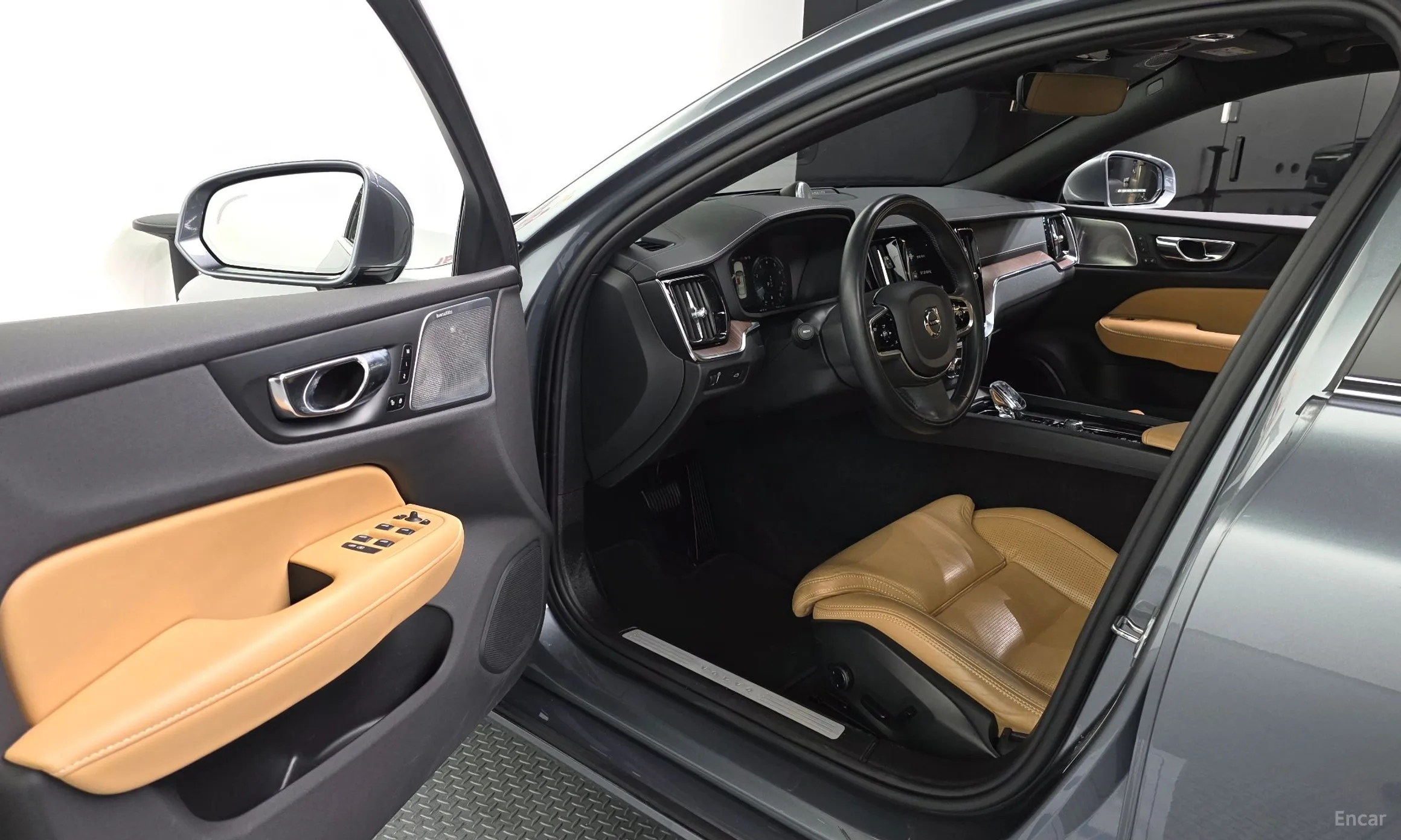 Volvo S60 3rd Generation превью 10