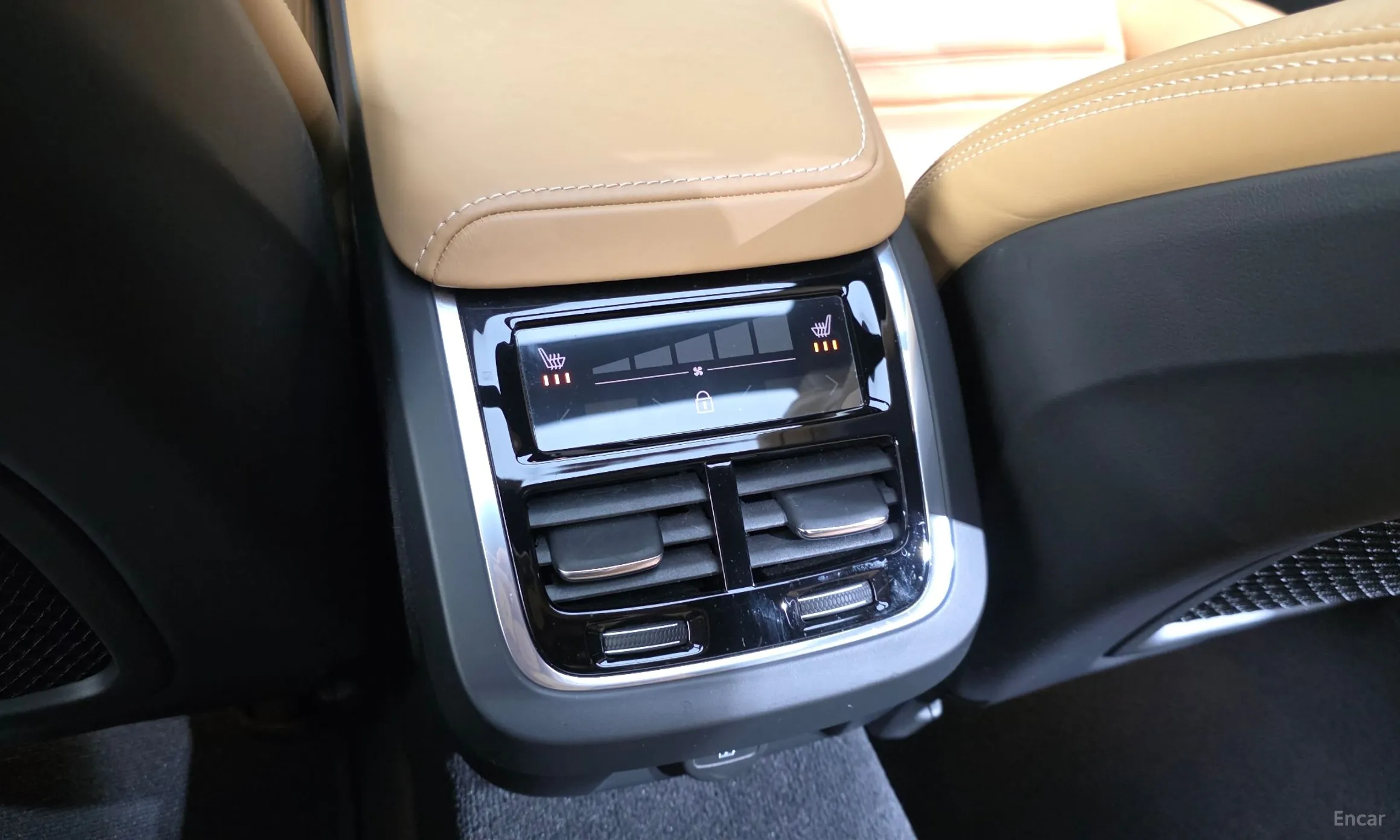 Volvo S60 3rd Generation превью 18