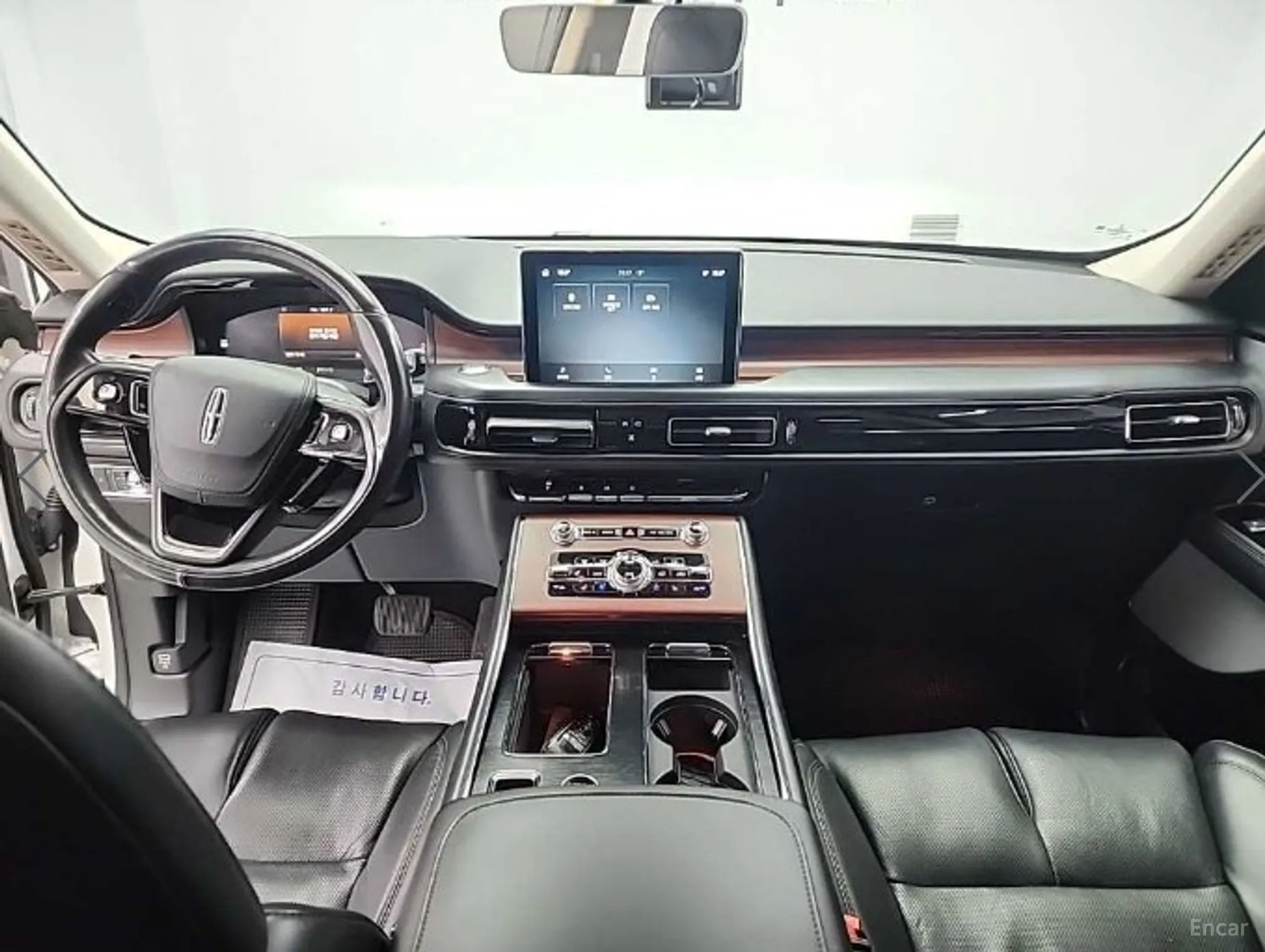 Lincoln Aviator 2nd Generation превью 7