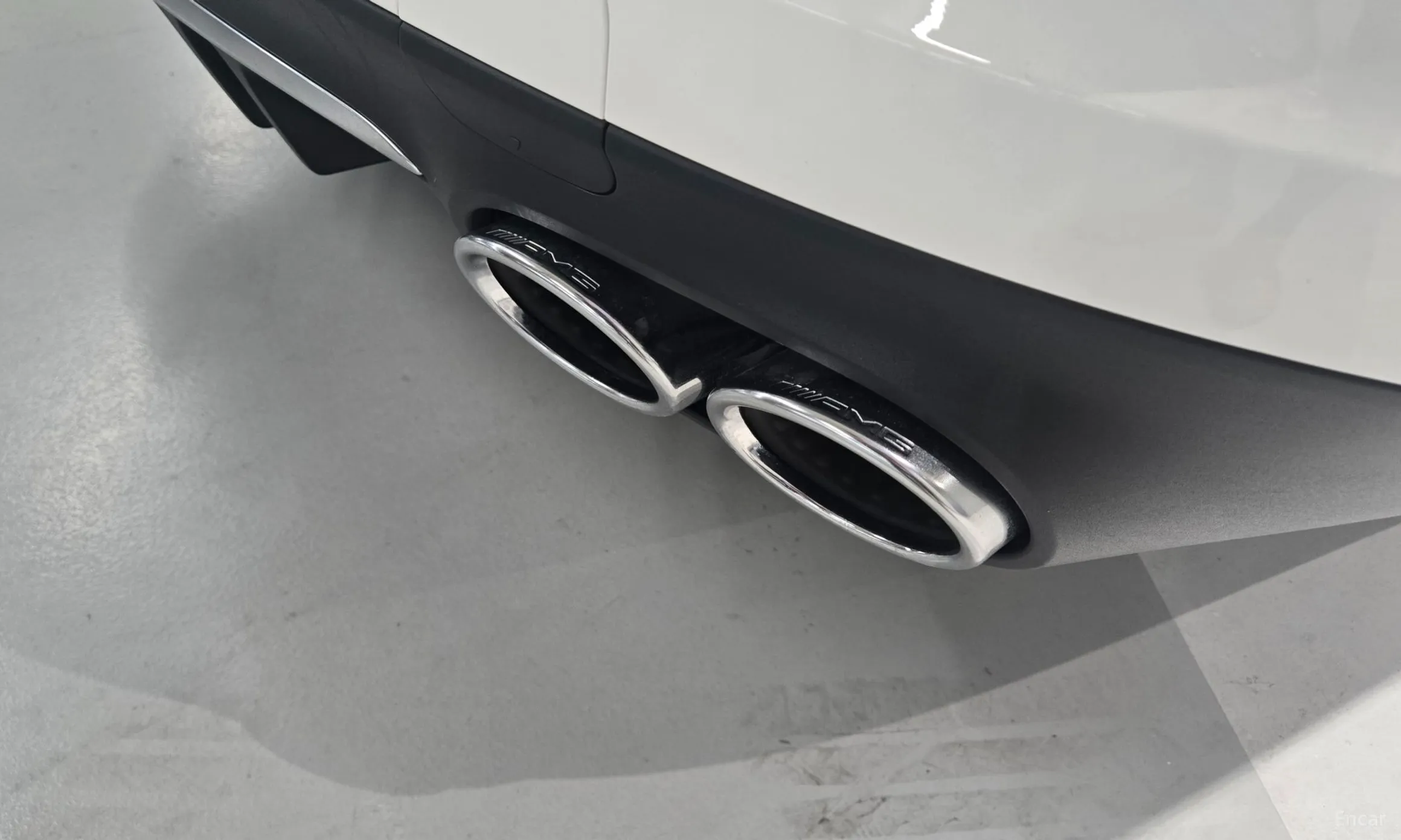 Mercedes Benz AMG GT превью 11