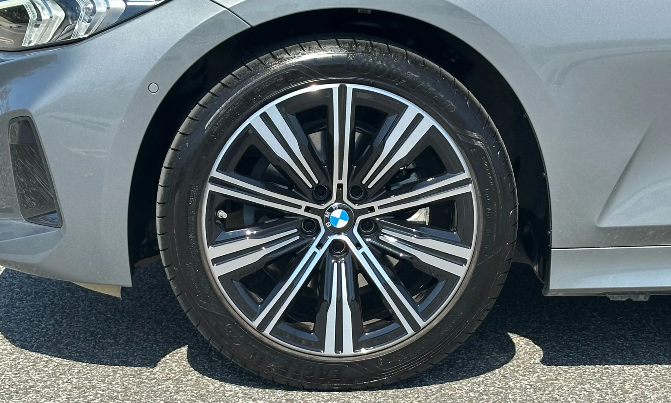 BMW 3 Series (G20) превью 5