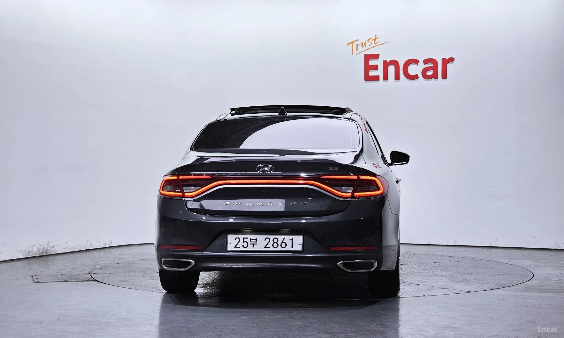 Hyundai Grandeur IG превью 4