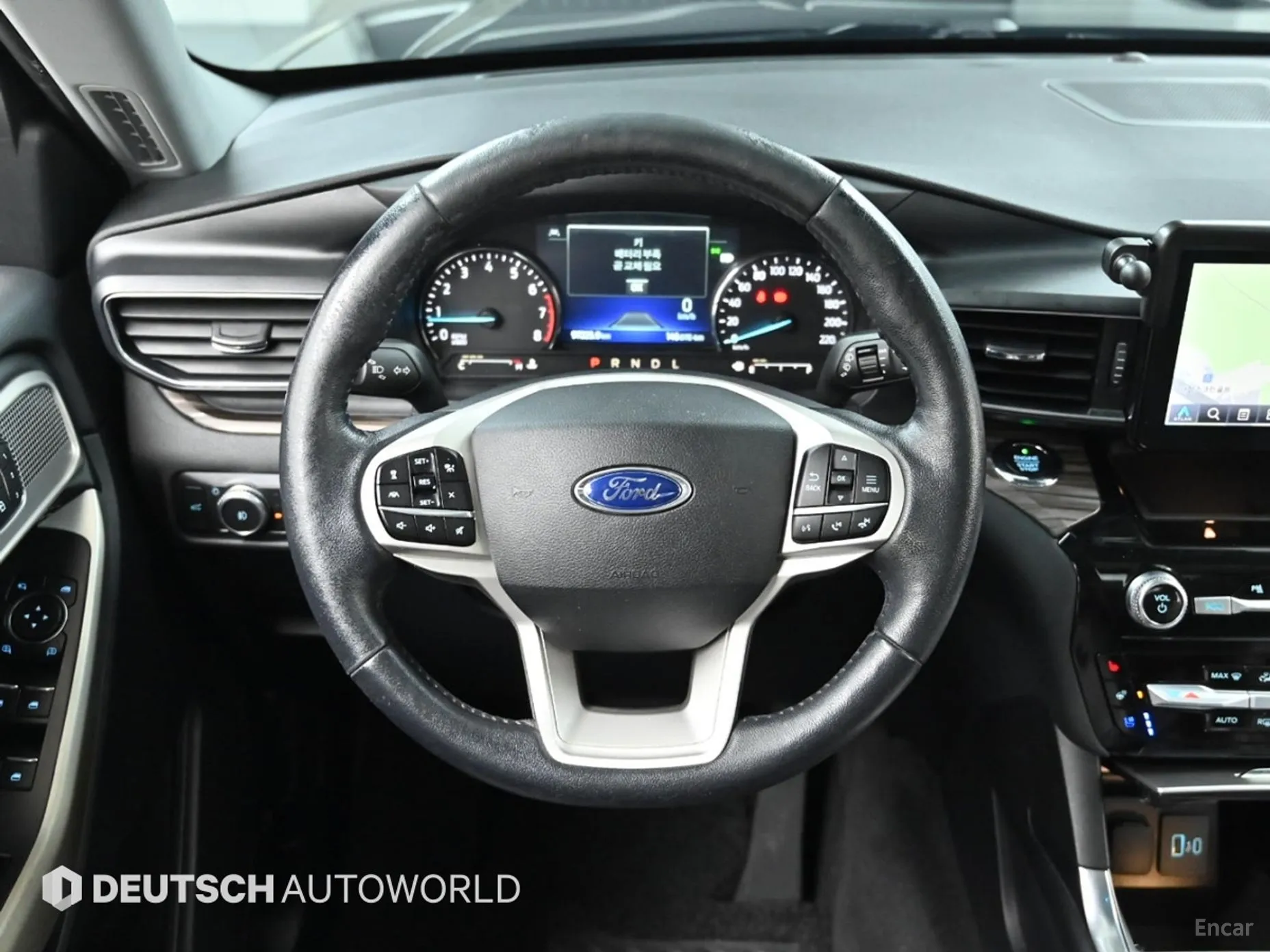 Ford Explorer 6th Generation превью 13