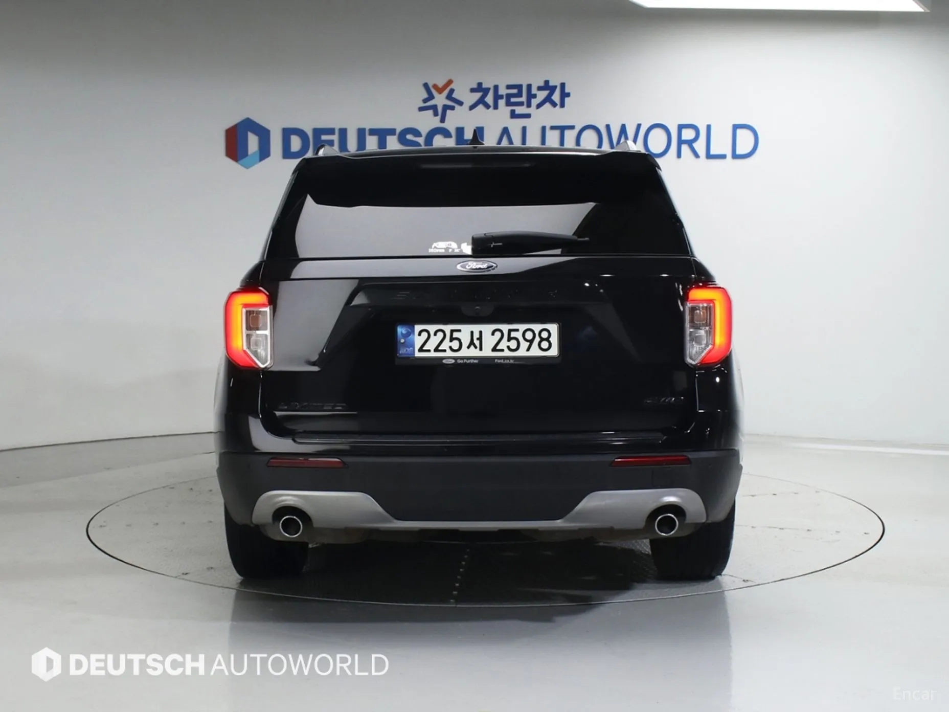 Ford Explorer 6th Generation превью 4