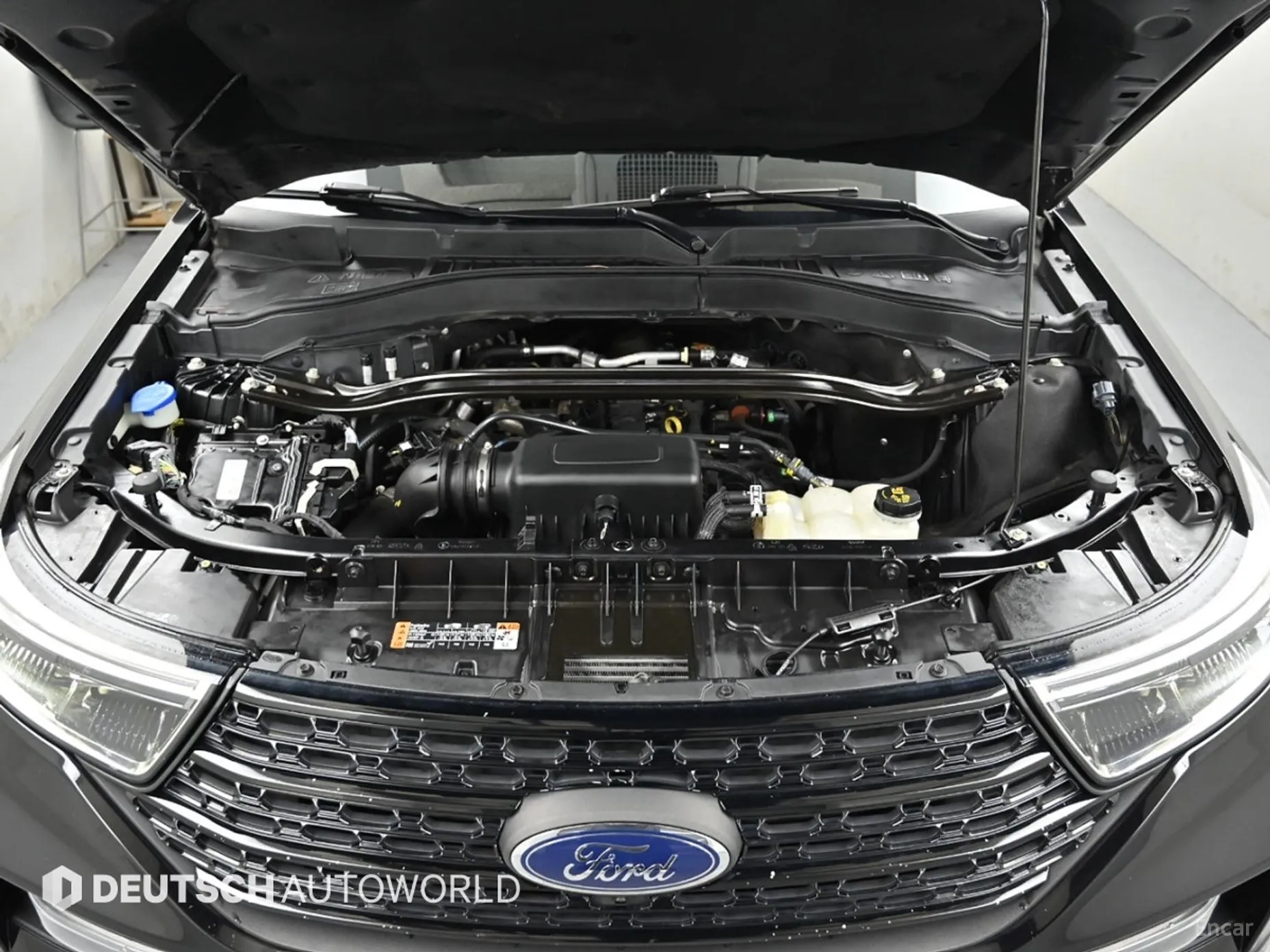 Ford Explorer 6th Generation превью 6