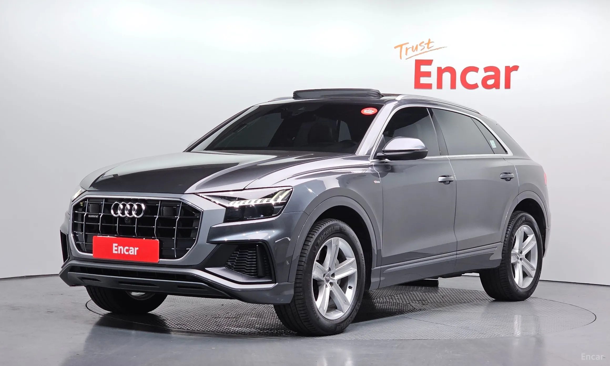 Audi Q8 (4M)