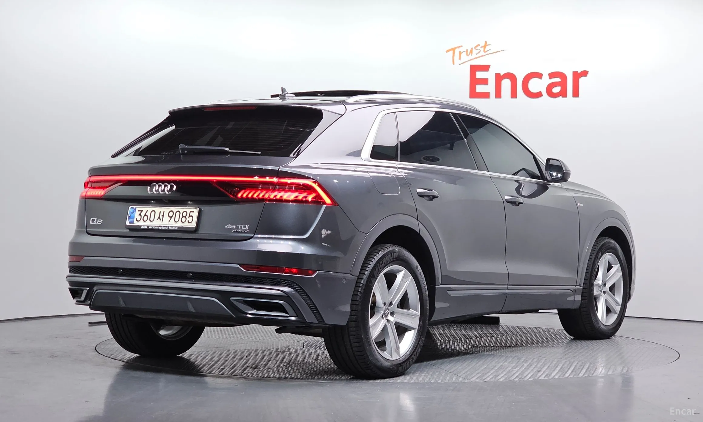 Audi Q8 (4M)