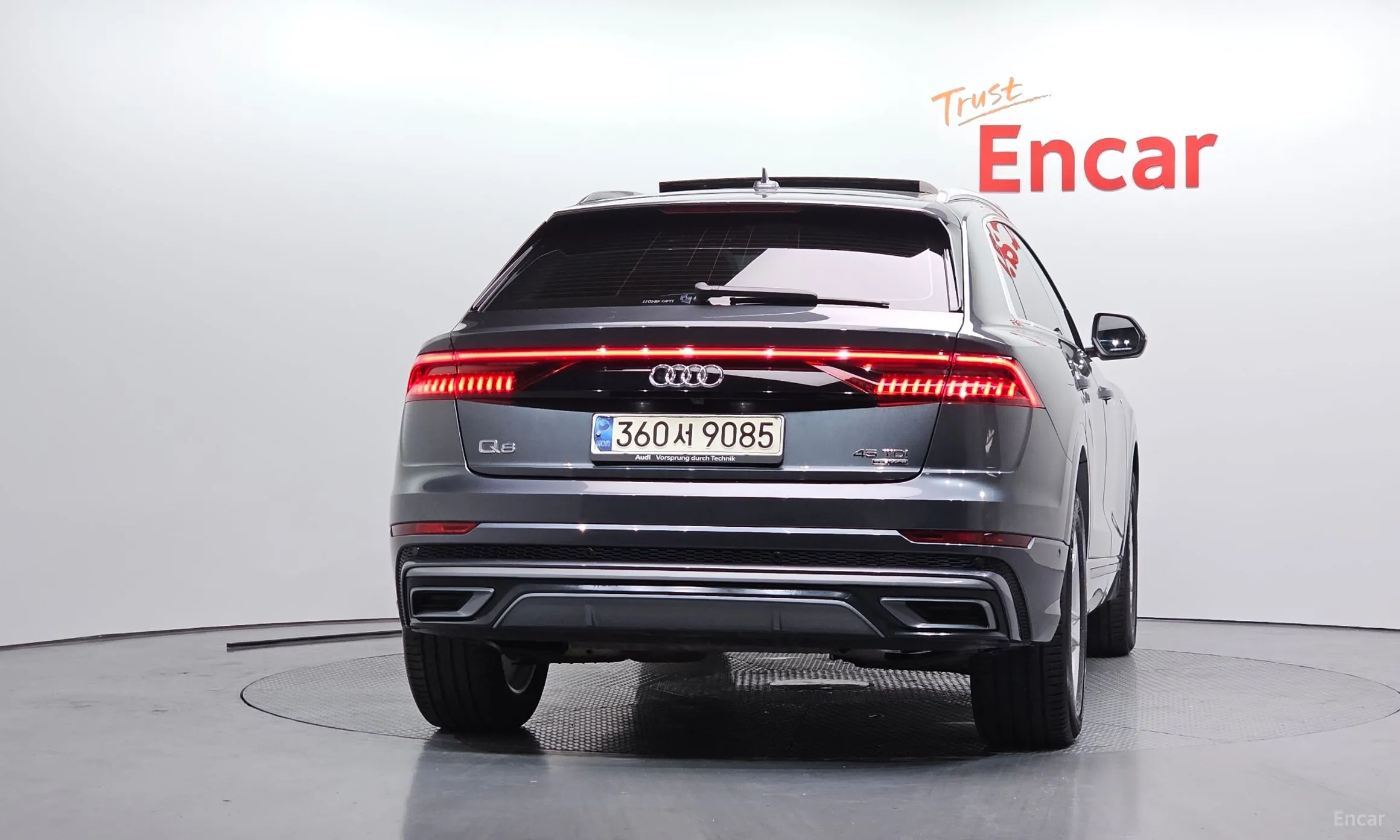 Audi Q8 (4M) превью 4