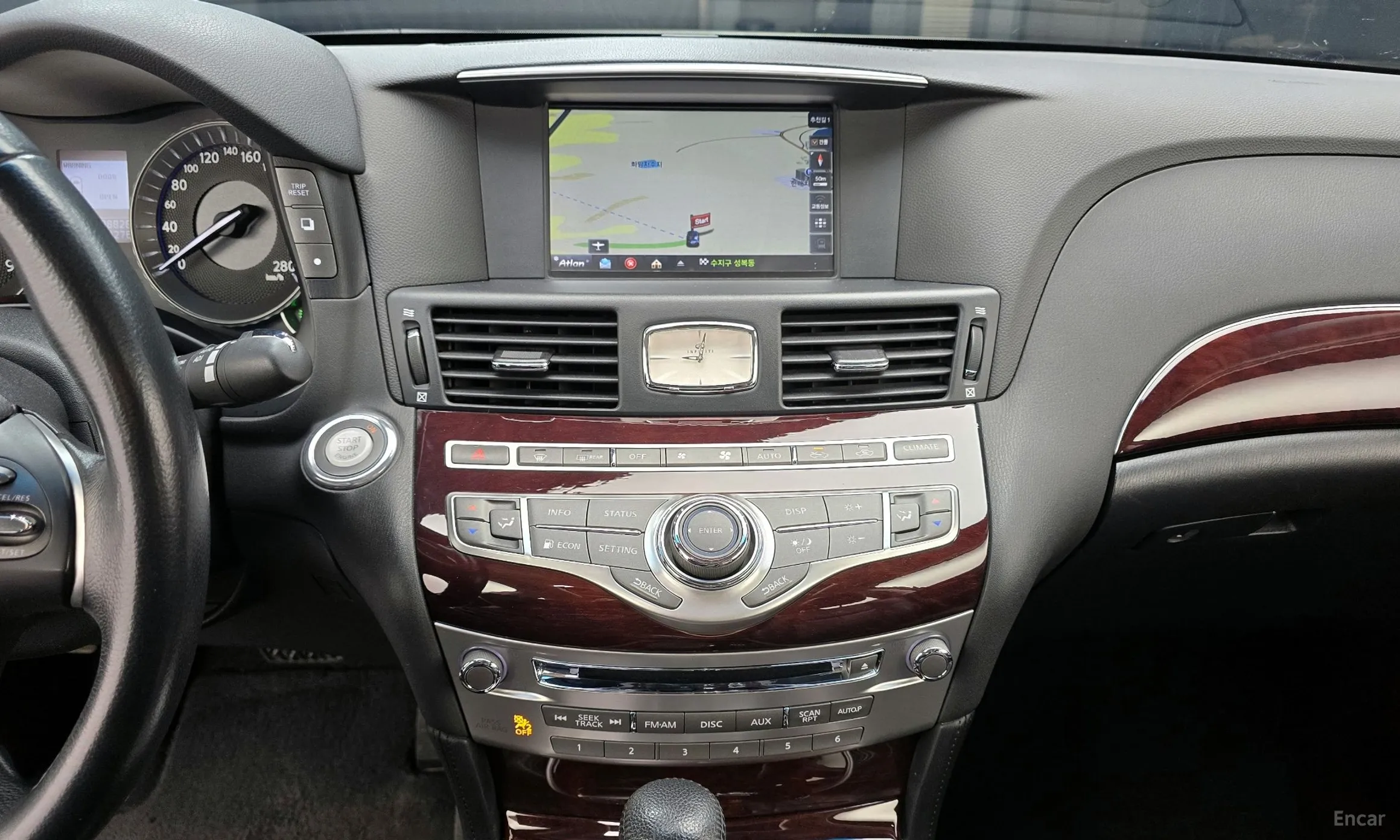 Infiniti M37 превью 13