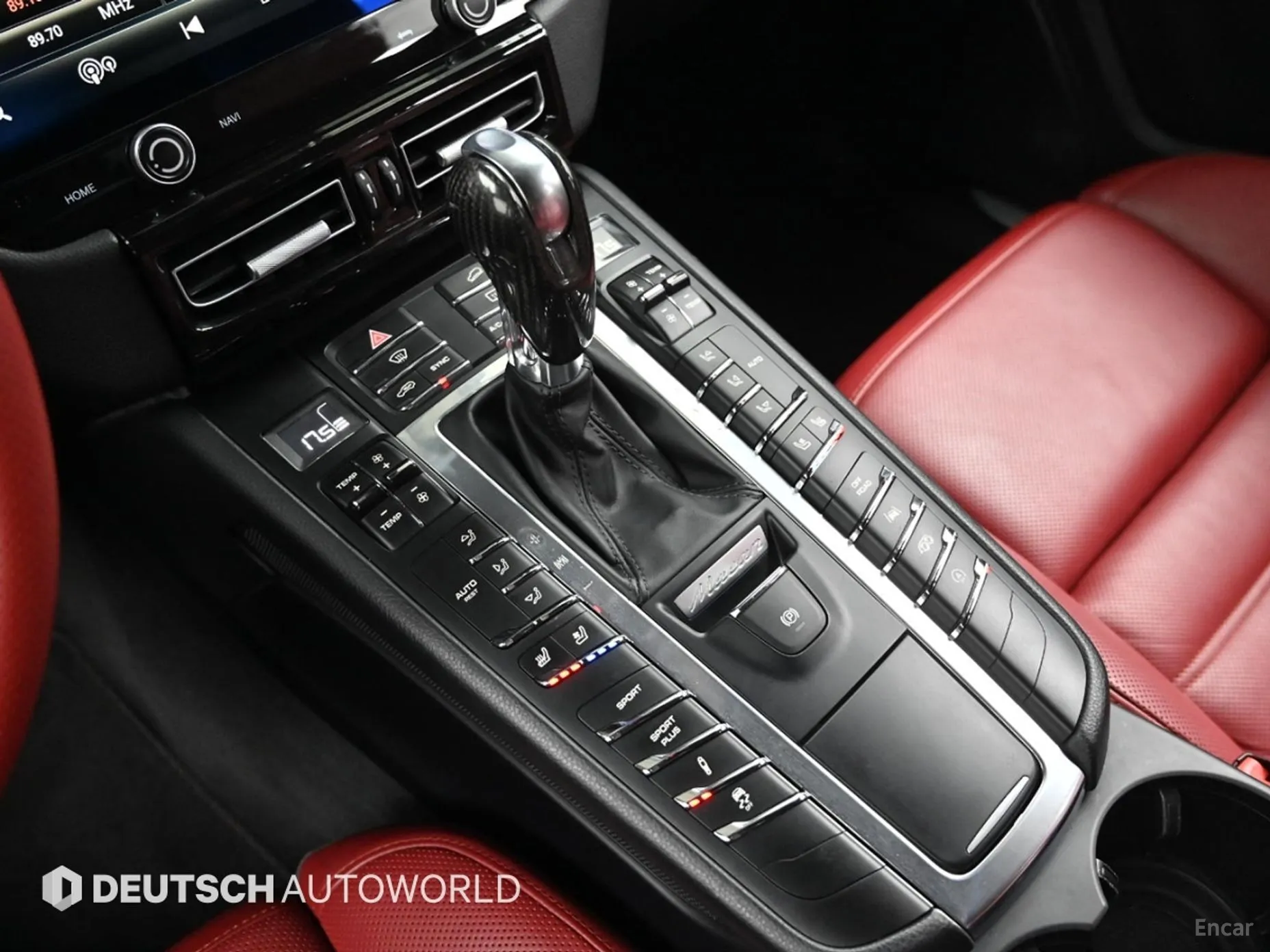 Porsche Macan превью 11