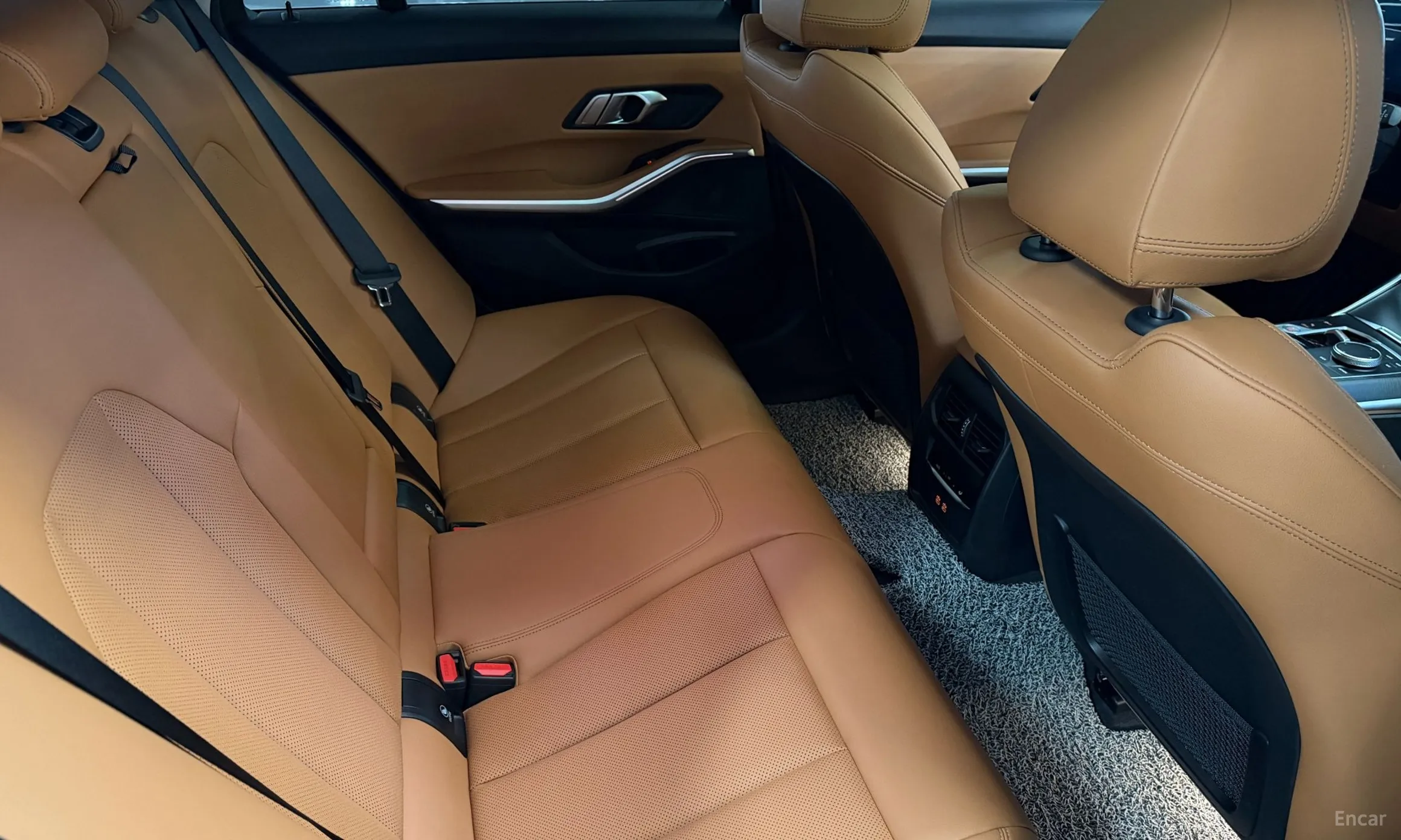BMW 3 Series (G20) превью 10