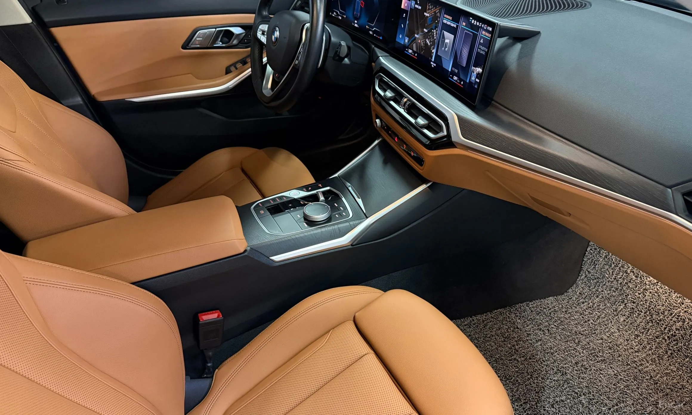 BMW 3 Series (G20) превью 16