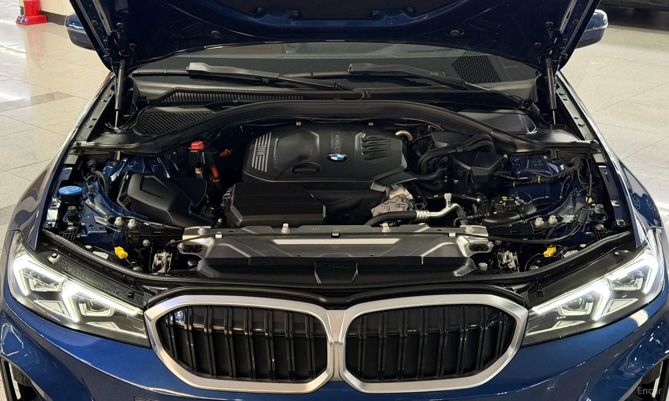BMW 3 Series (G20) превью 6