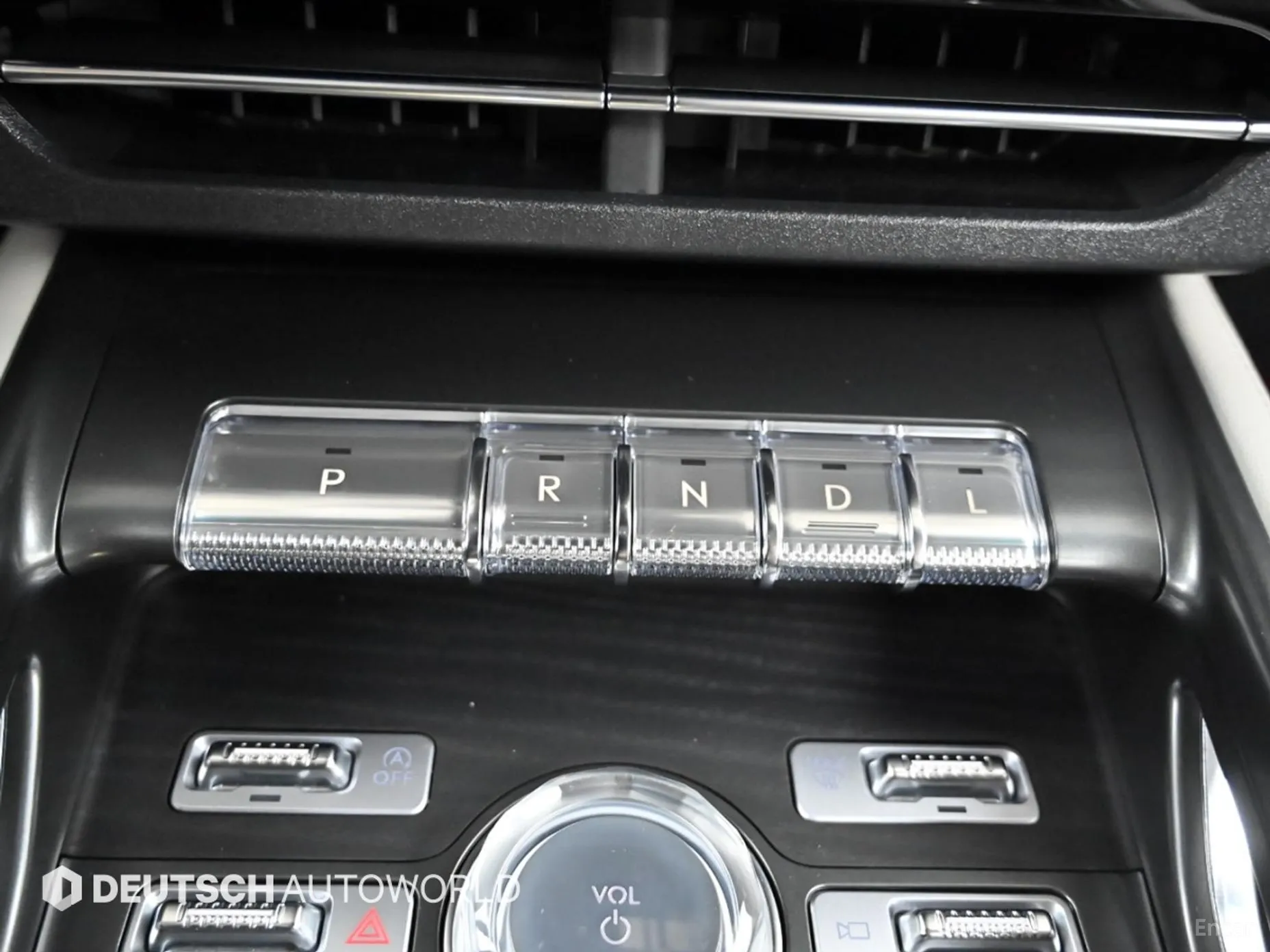 Lincoln Nautilus Gen 2 превью 9
