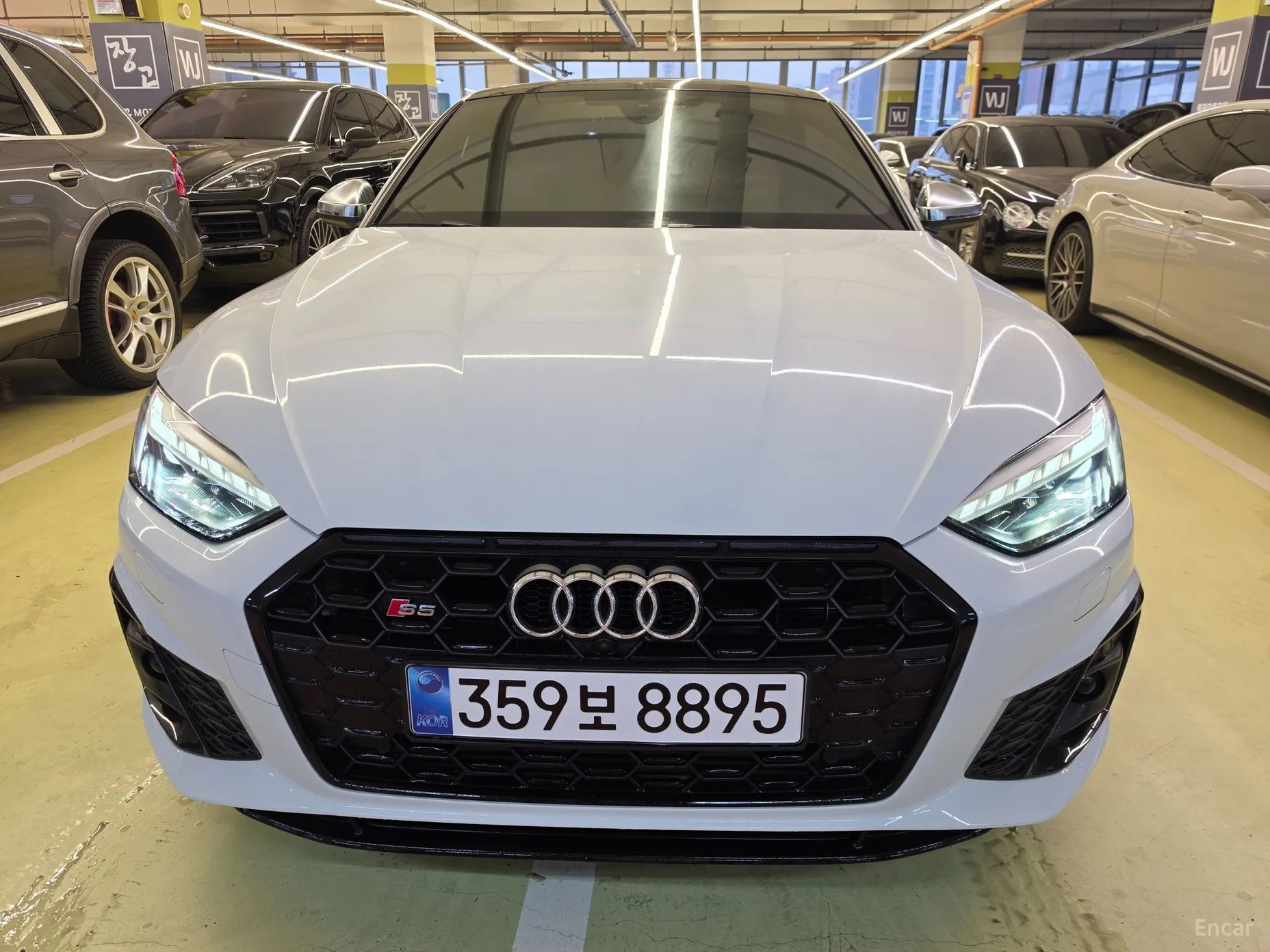 Audi S5 (F5) превью 3