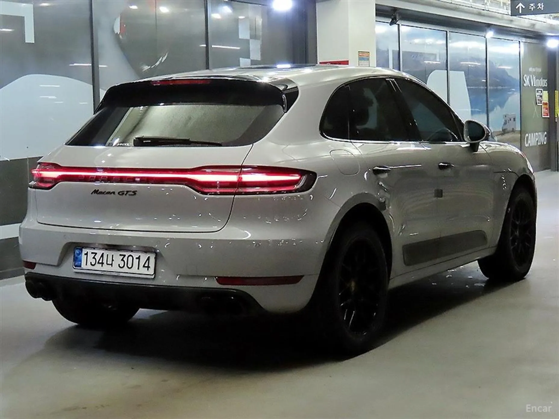 Porsche Macan превью 2