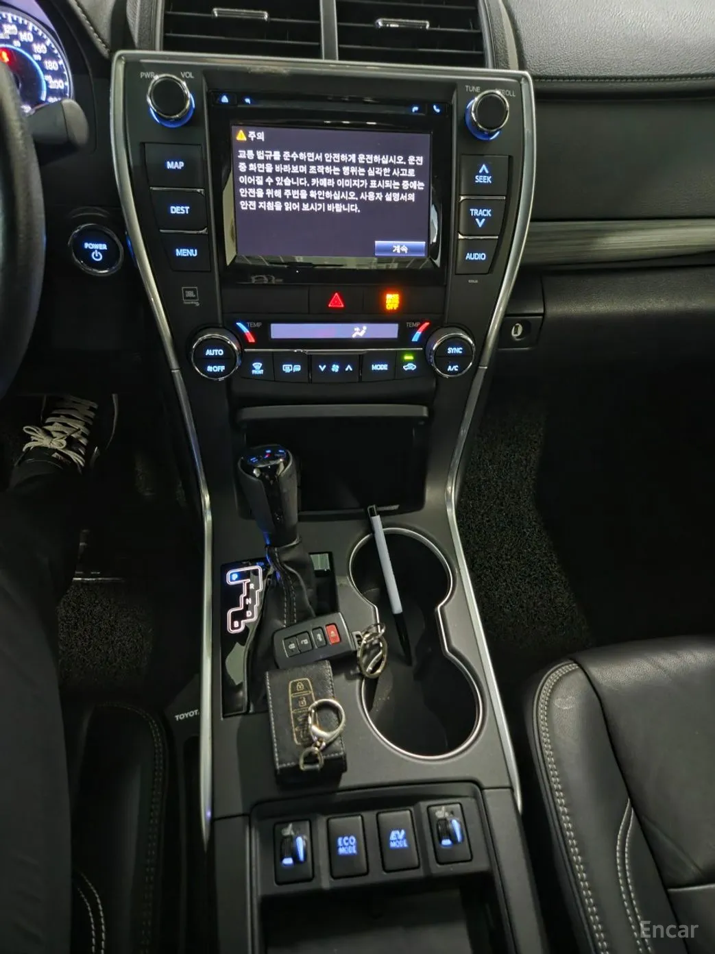 Toyota New Camry превью 11