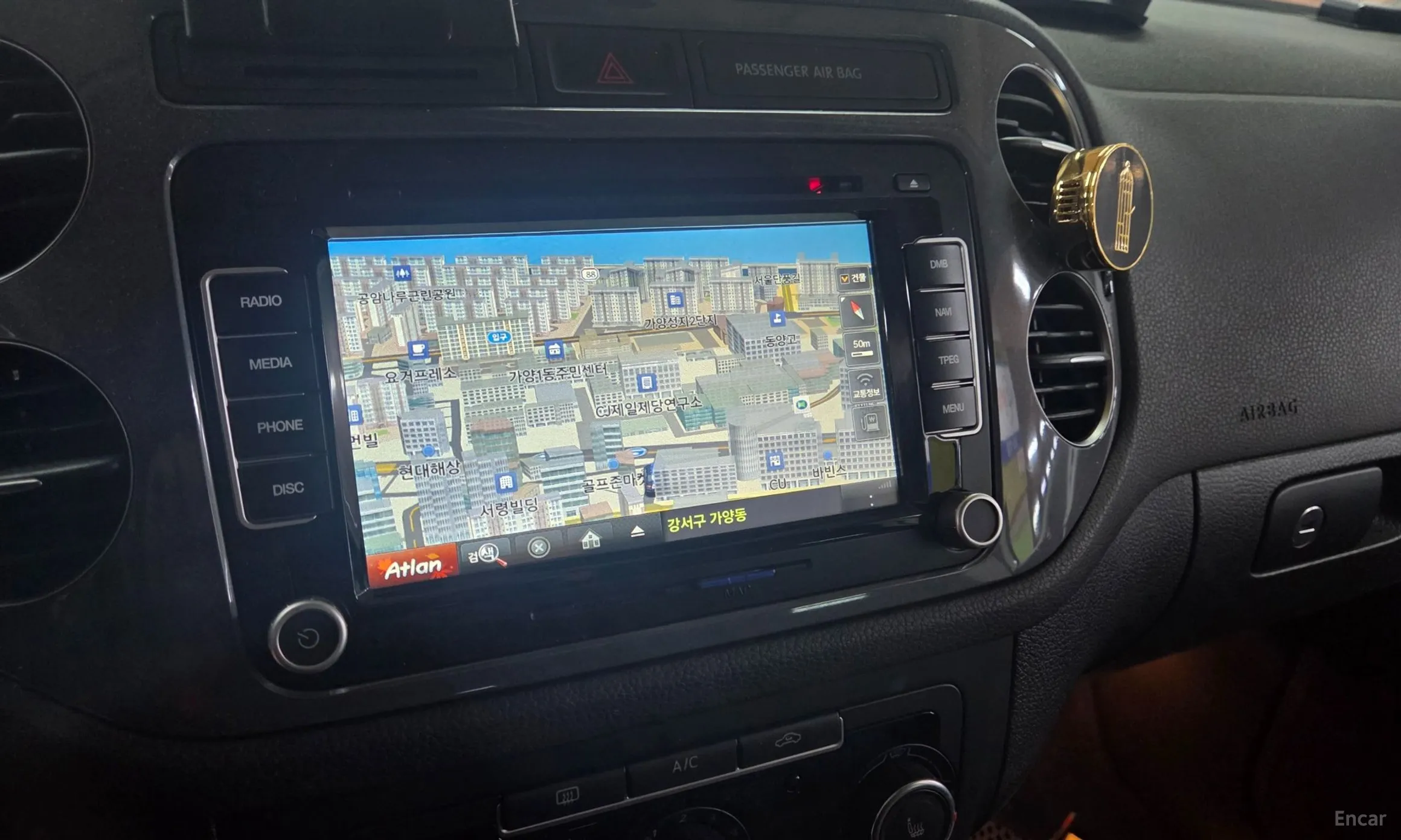 Volkswagen New Tiguan превью 14