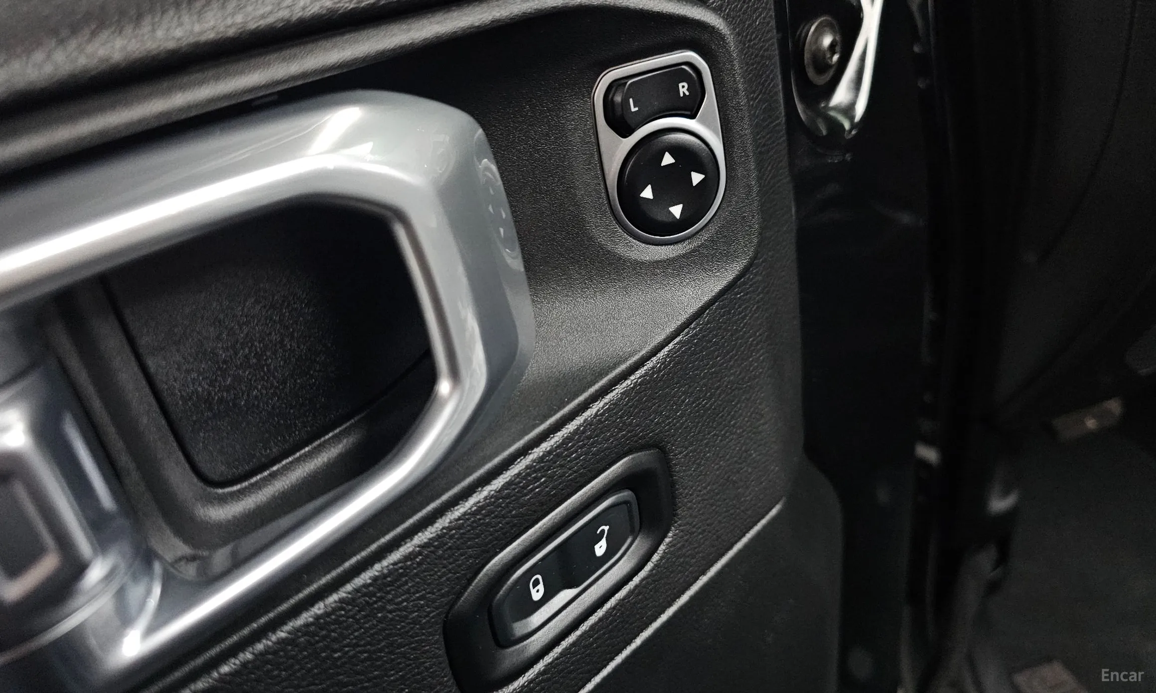 Jeep Wrangler (JL) превью 16